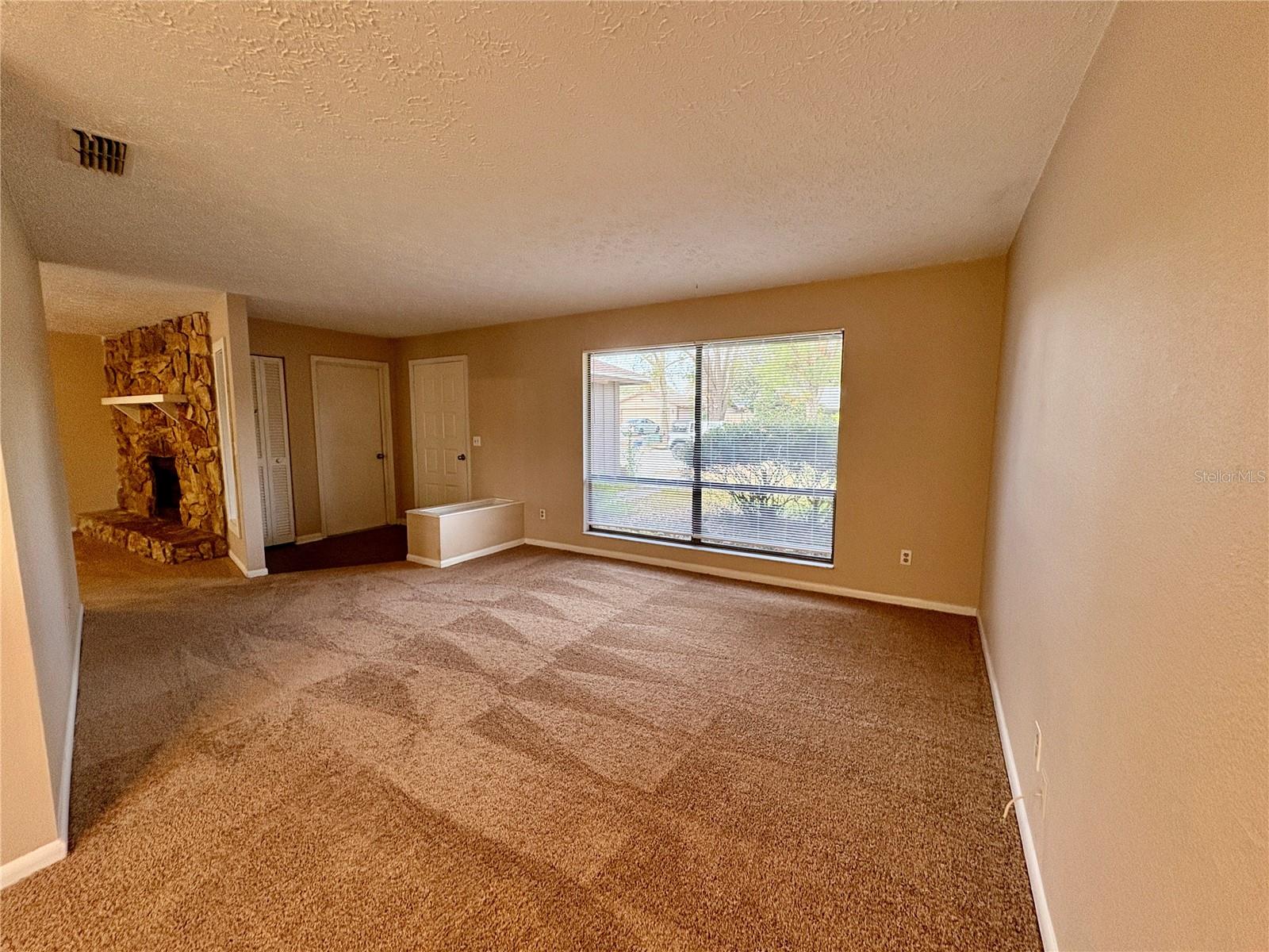 2307 SOUTHERN LITES AVE, LUTZ, FL, 33549