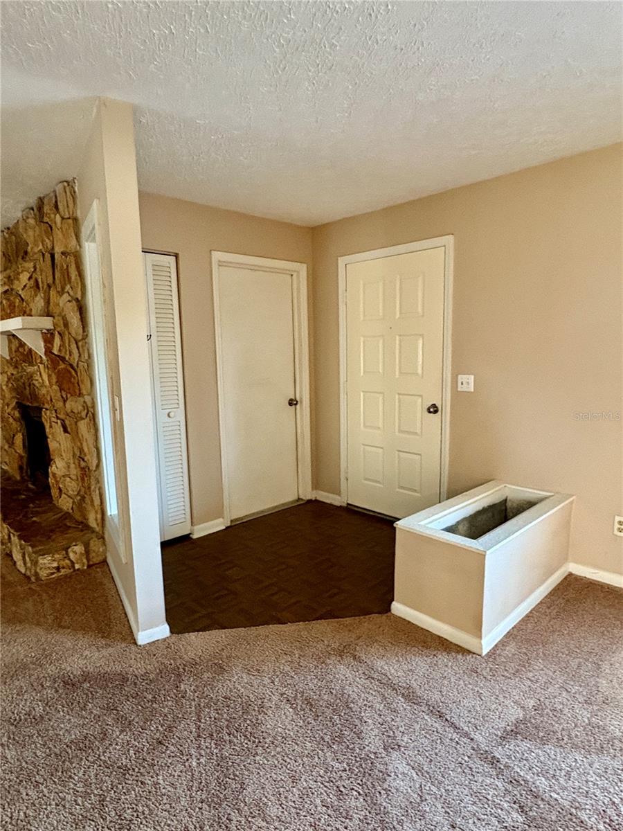 2307 SOUTHERN LITES AVE, LUTZ, FL, 33549