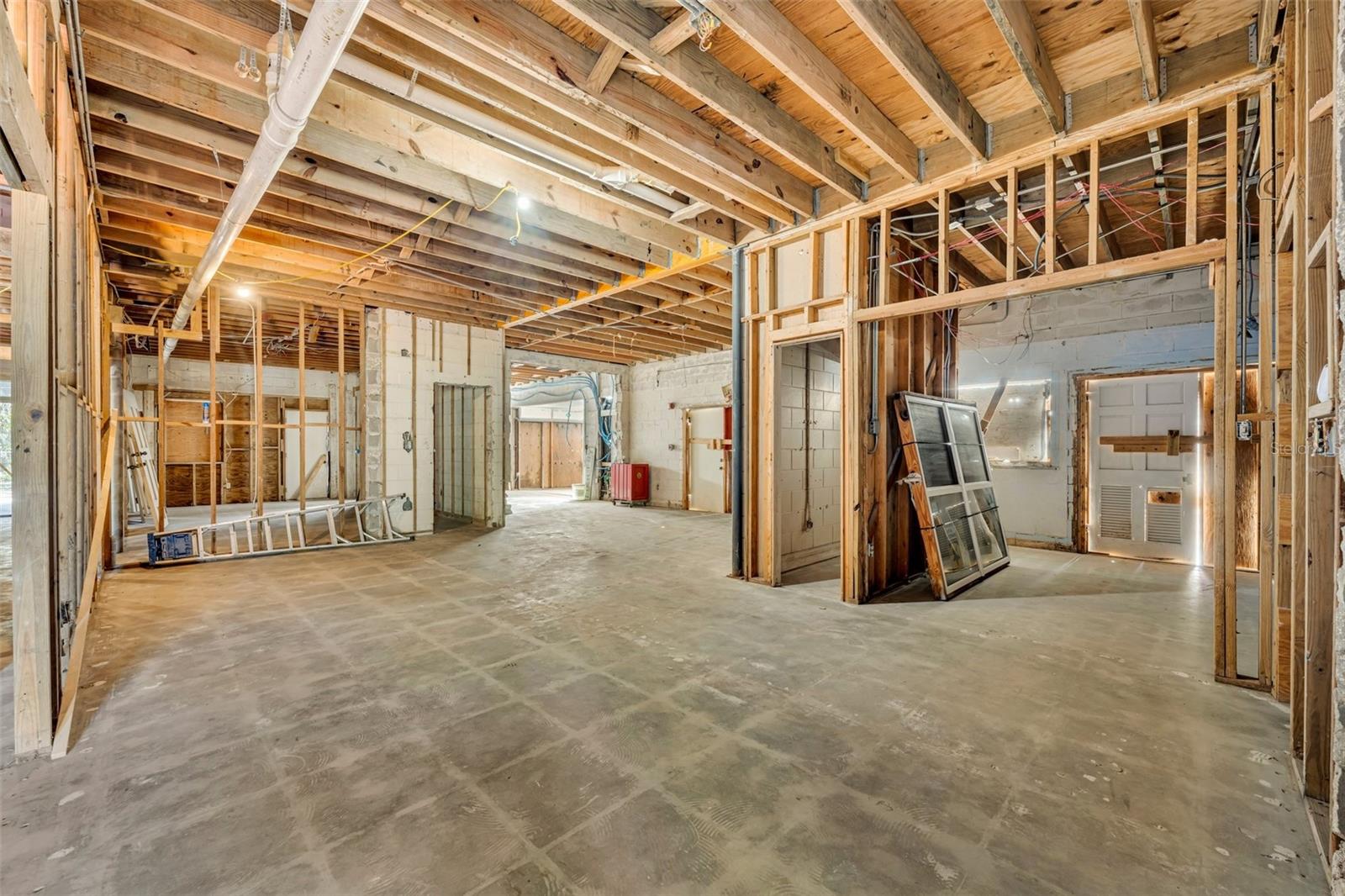 2323 TUSKAWILLA RD, OVIEDO, FL, 32765