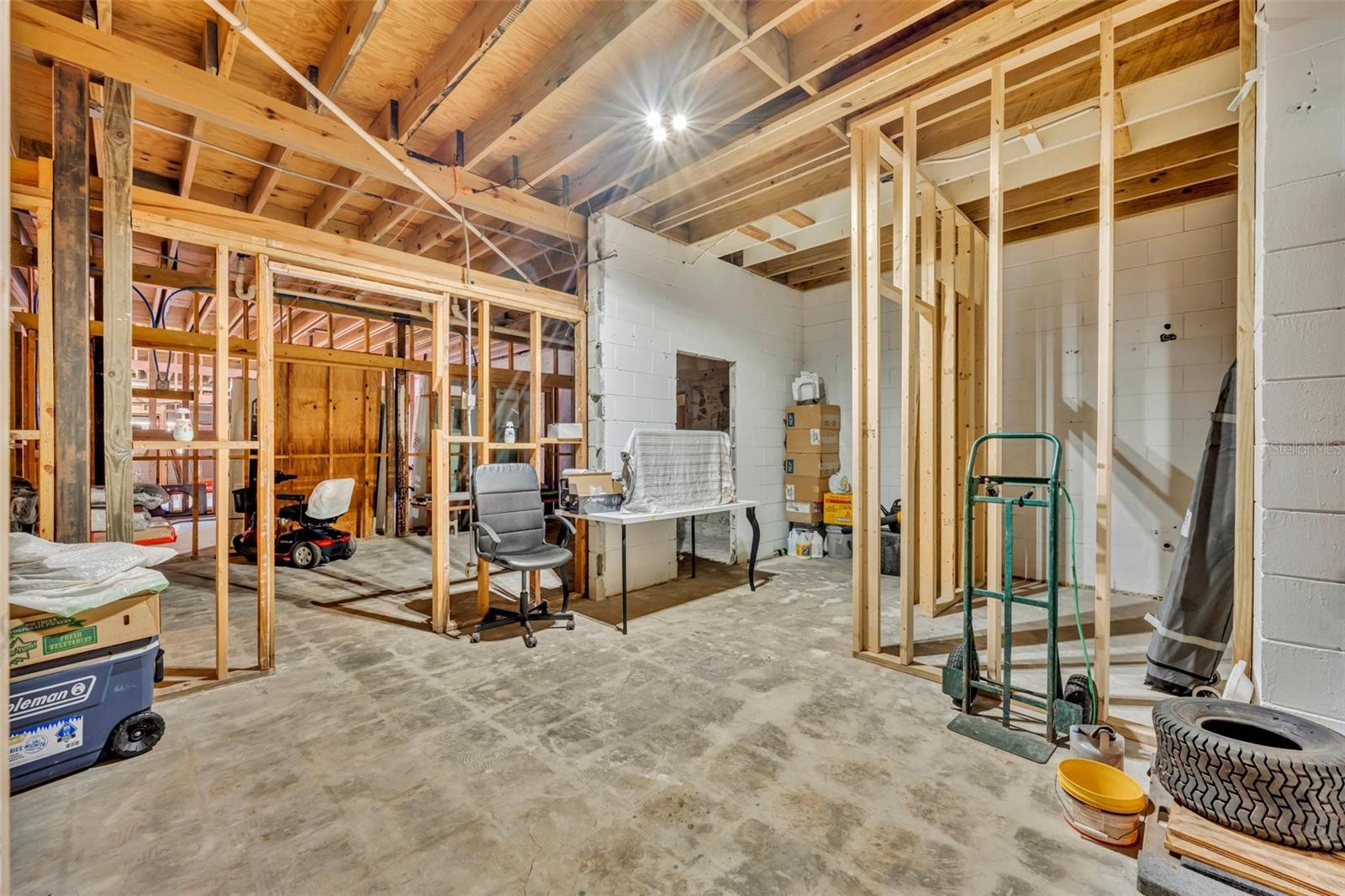 2323 TUSKAWILLA RD, OVIEDO, FL, 32765