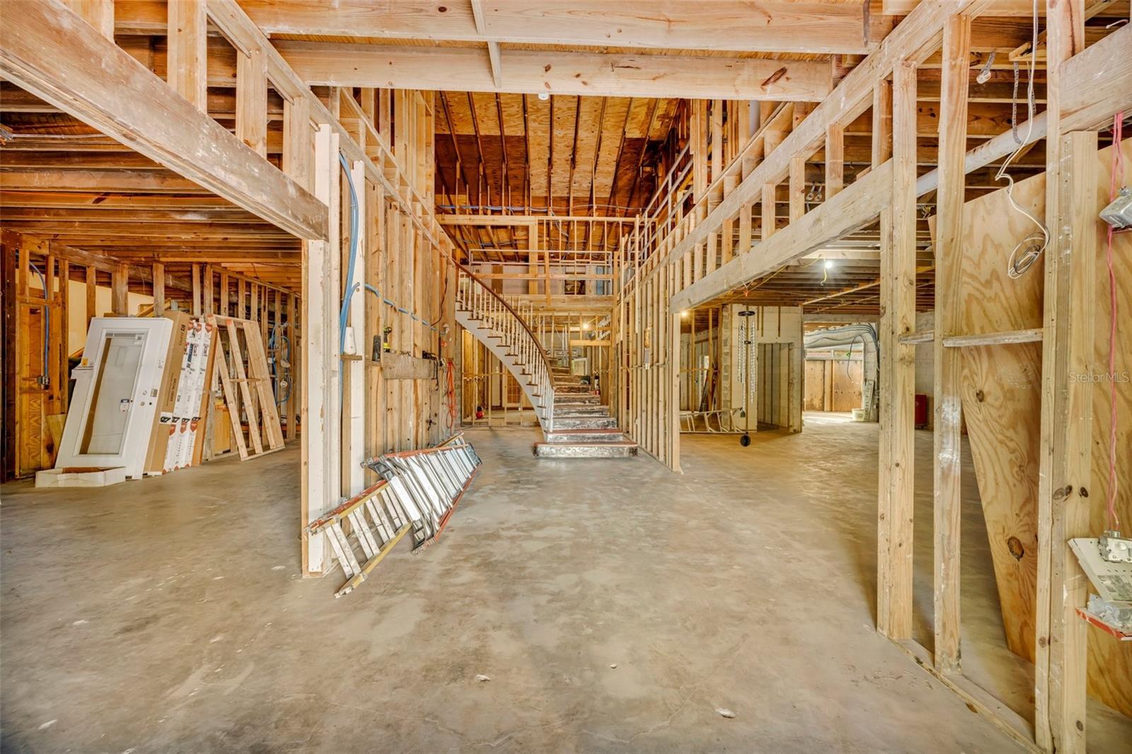 2323 TUSKAWILLA RD, OVIEDO, FL, 32765