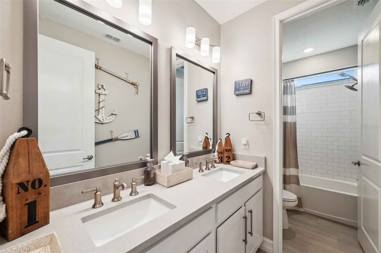 4556 SAN MARTINO DR, WESLEY CHAPEL, FL, 33543