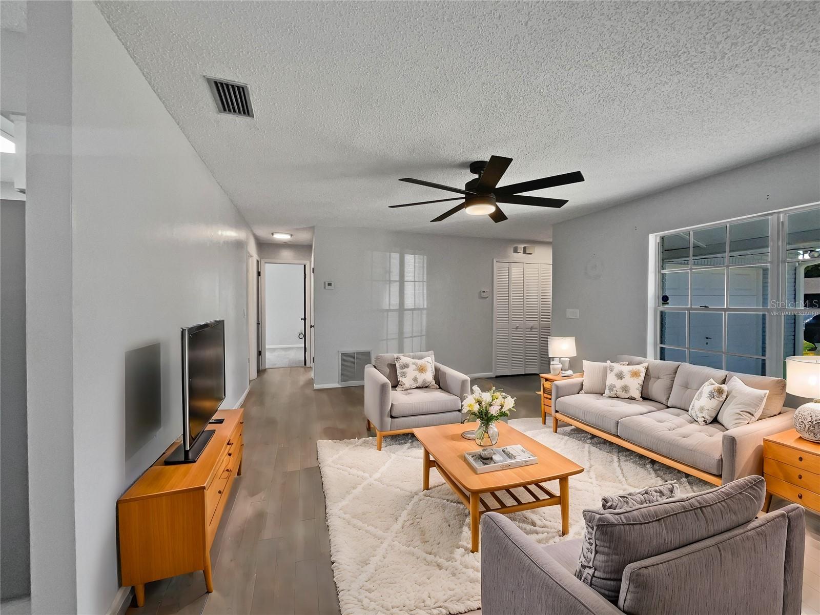 270 DEBARY DR, DEBARY, FL, 32713