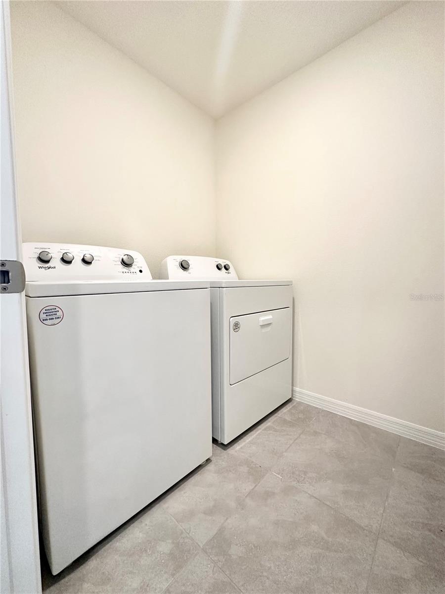 38247 SONNET LANDING AVE, ZEPHYRHILLS, FL, 33540