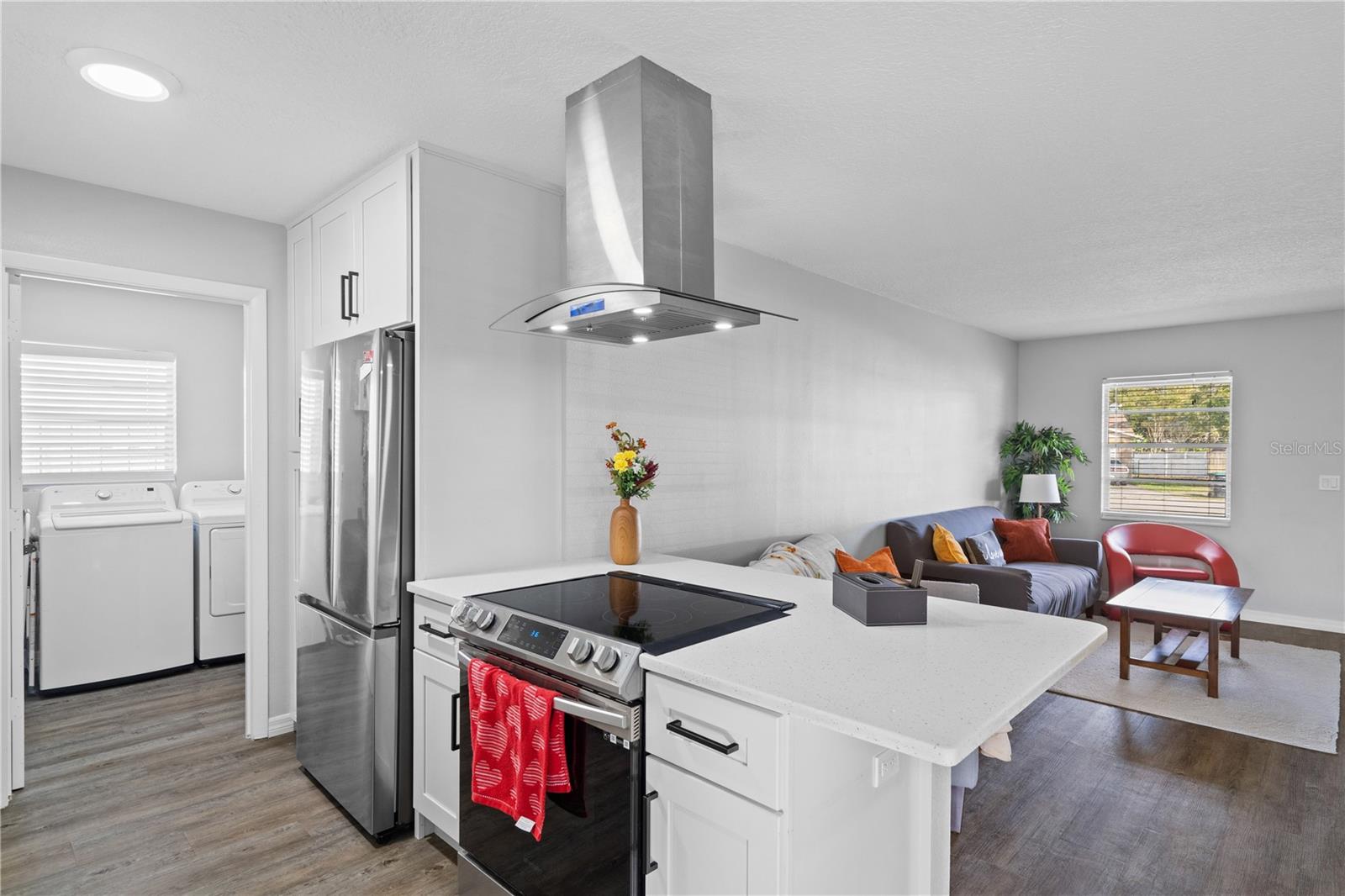 2912 COLORADO AVE, ORLANDO, FL, 32826