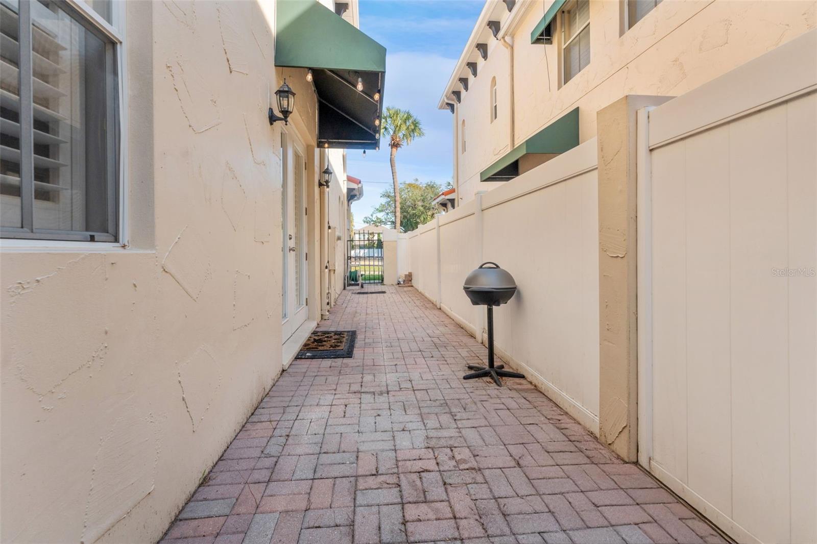 111 S MELVILLE AVE #4, TAMPA, FL, 33606