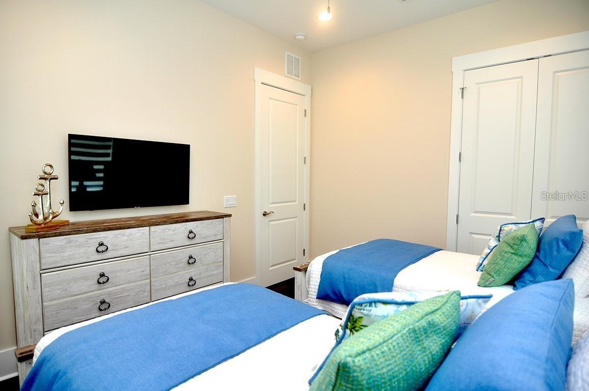 1413 BAYSHORE BLVD #9, DUNEDIN, FL, 34698
