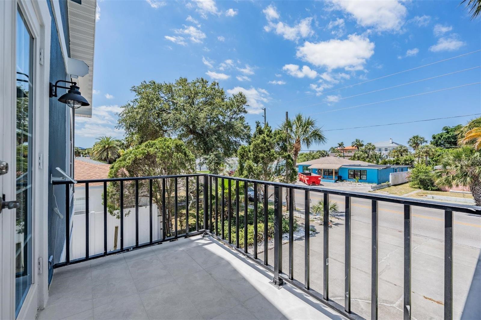 867 MANDALAY AVE, CLEARWATER BEACH, FL, 33767