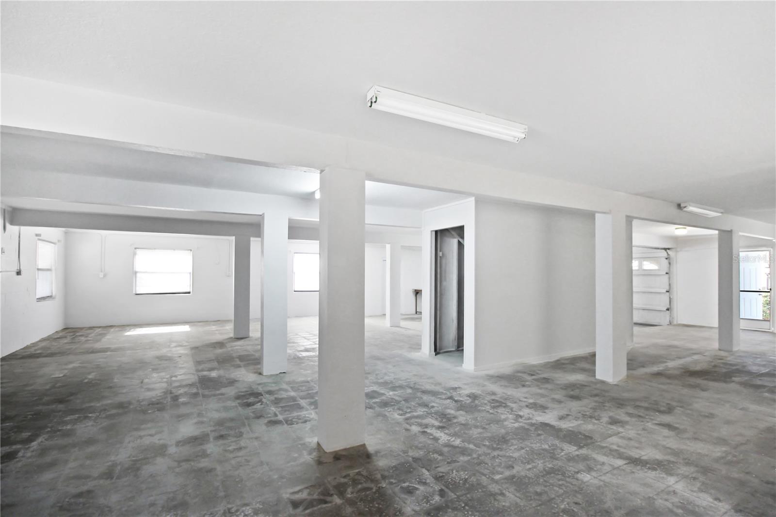 867 MANDALAY AVE, CLEARWATER BEACH, FL, 33767