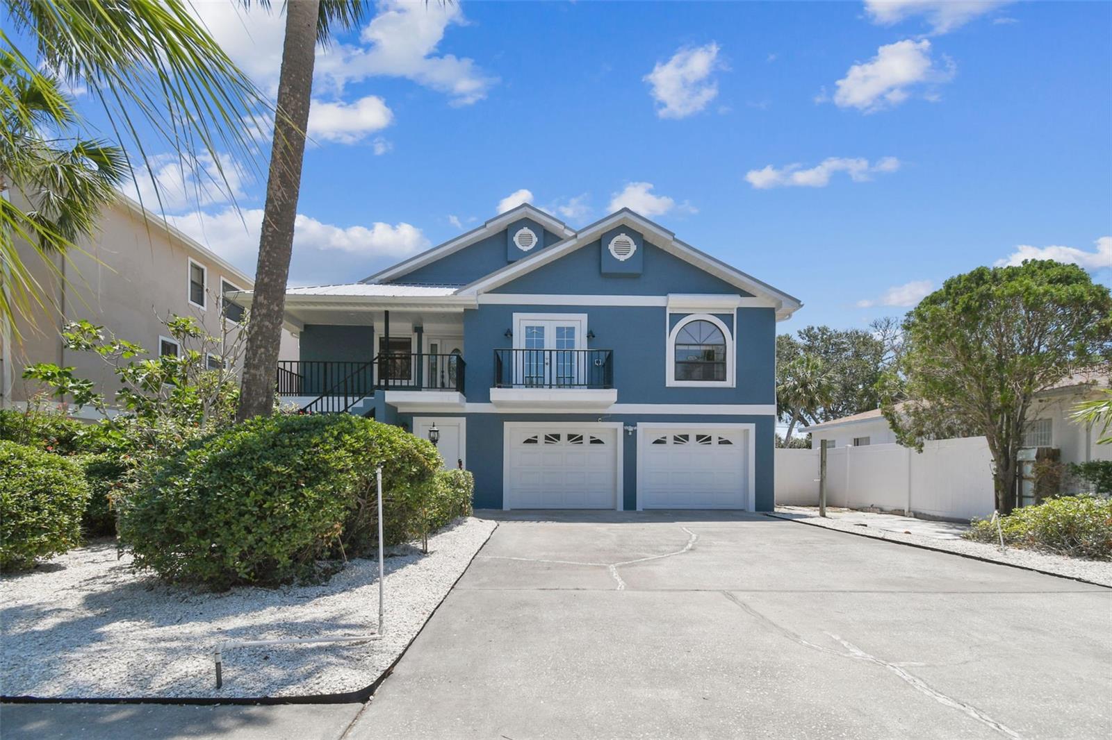 867 MANDALAY AVE, CLEARWATER BEACH, FL, 33767