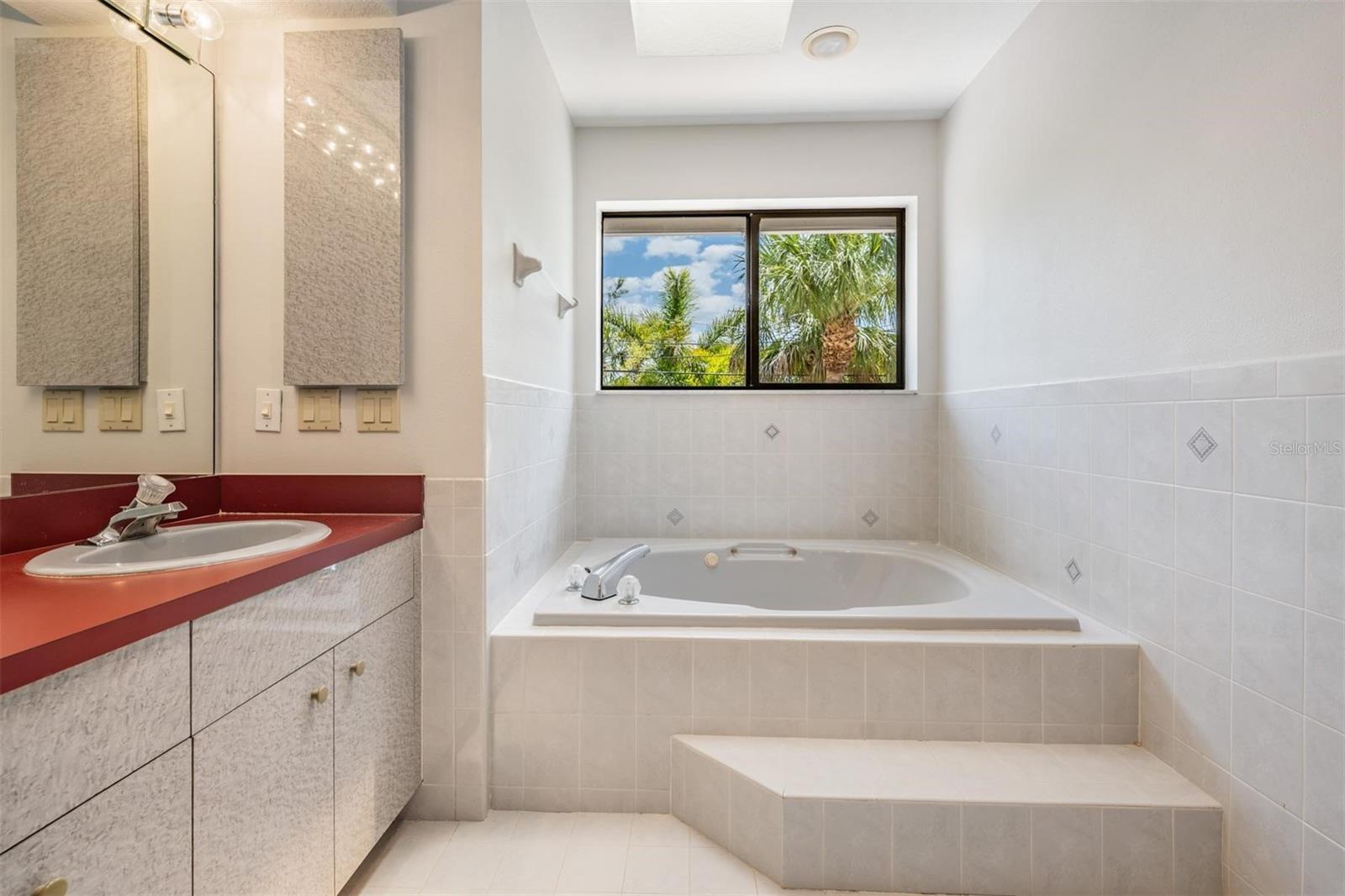 867 MANDALAY AVE, CLEARWATER BEACH, FL, 33767