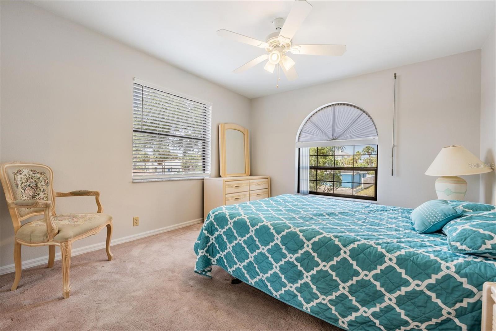 867 MANDALAY AVE, CLEARWATER BEACH, FL, 33767