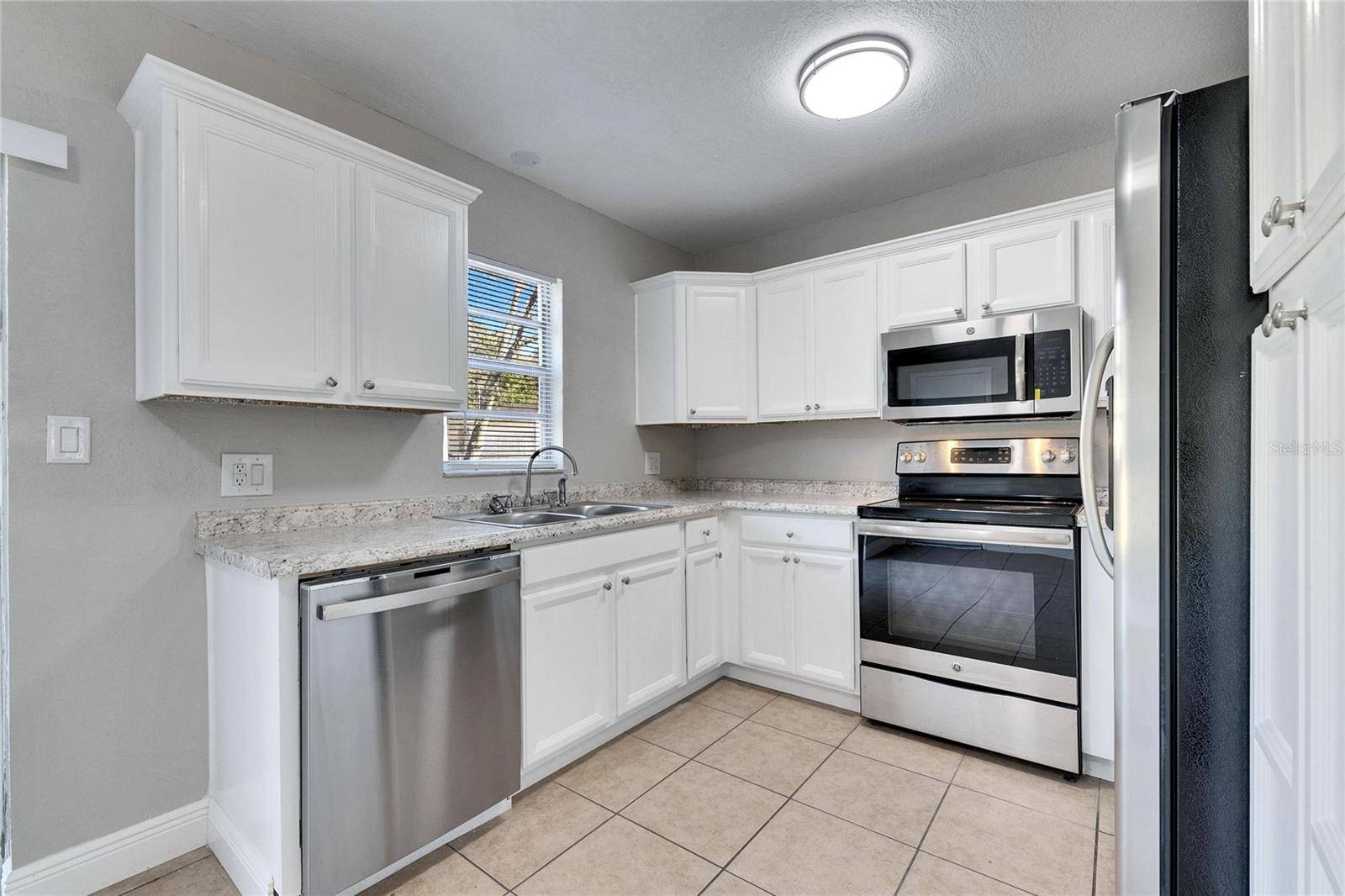 27111 WAKEFIELD DR, BROOKSVILLE, FL, 34602