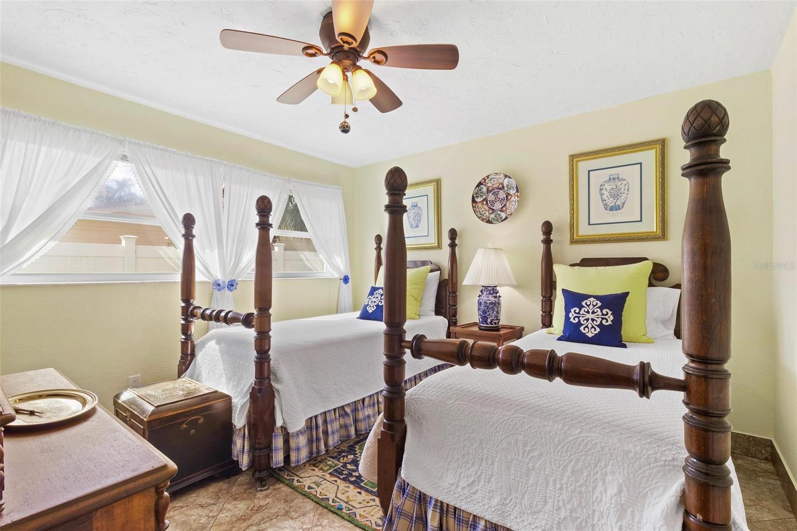 3800 40TH ST S, ST PETERSBURG, FL, 33711