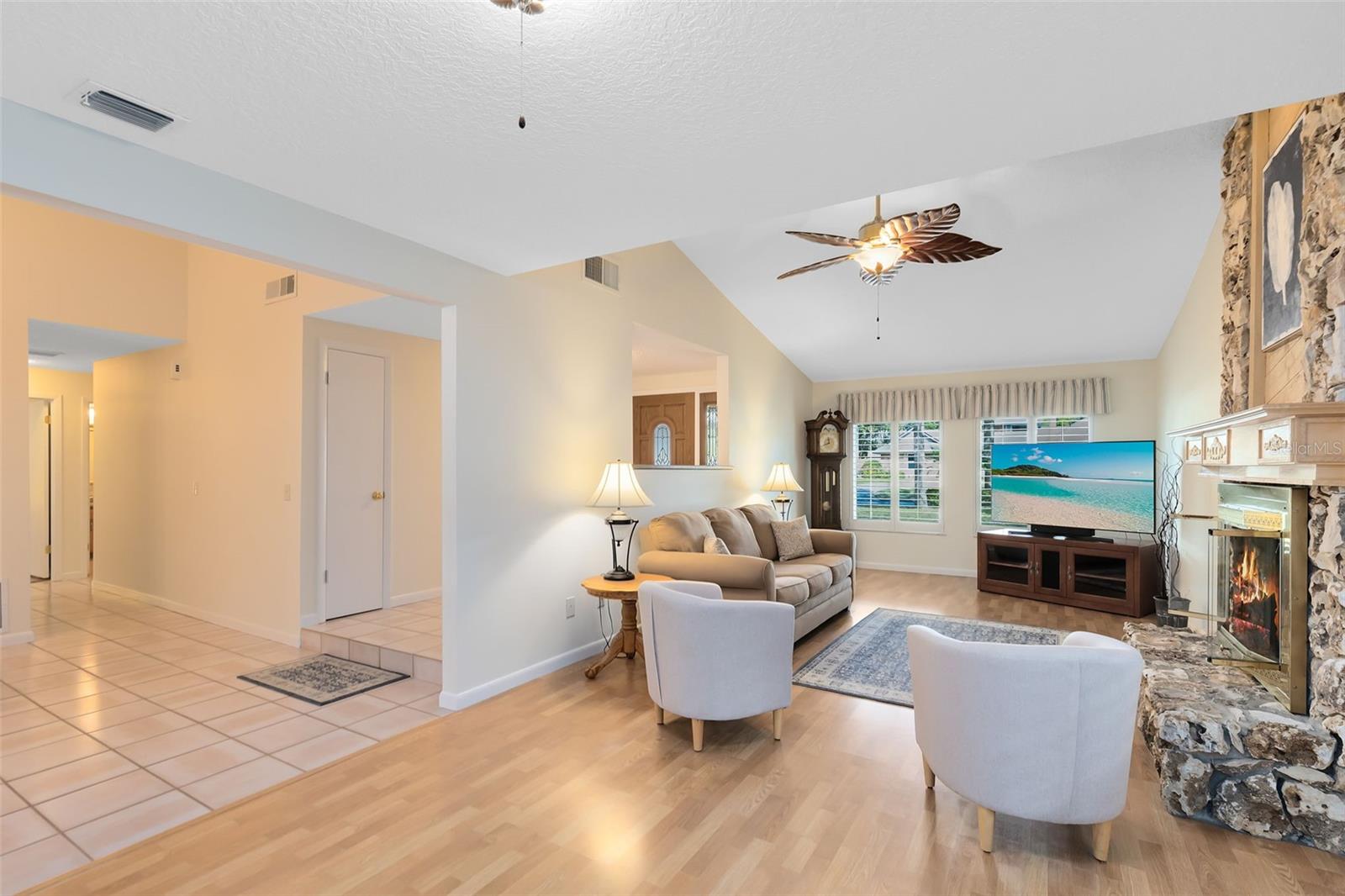 1107 PHEASANT CIR, WINTER SPRINGS, FL, 32708