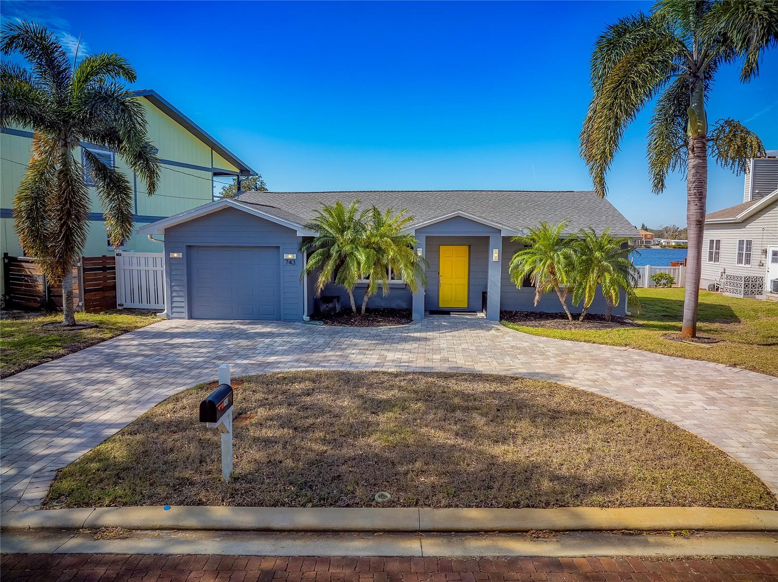 743 CHESAPEAKE DR, TARPON SPRINGS, FL, 34689