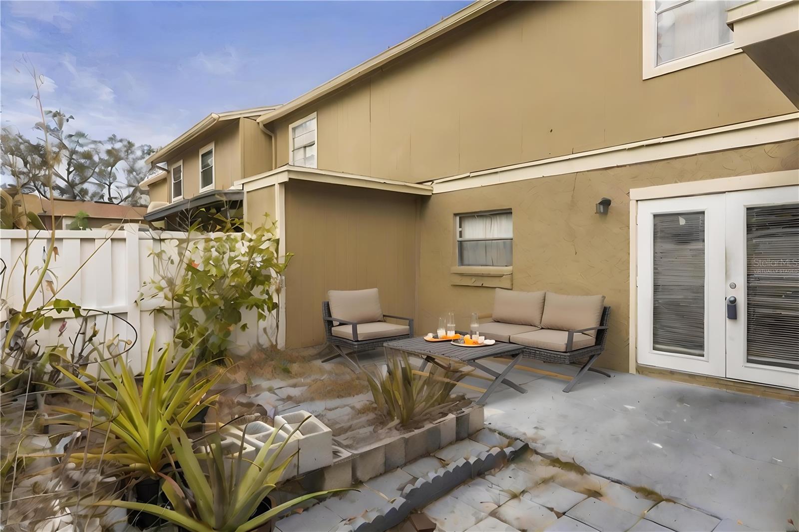 7606 WOODBRIDGE BLVD, TAMPA, FL, 33615