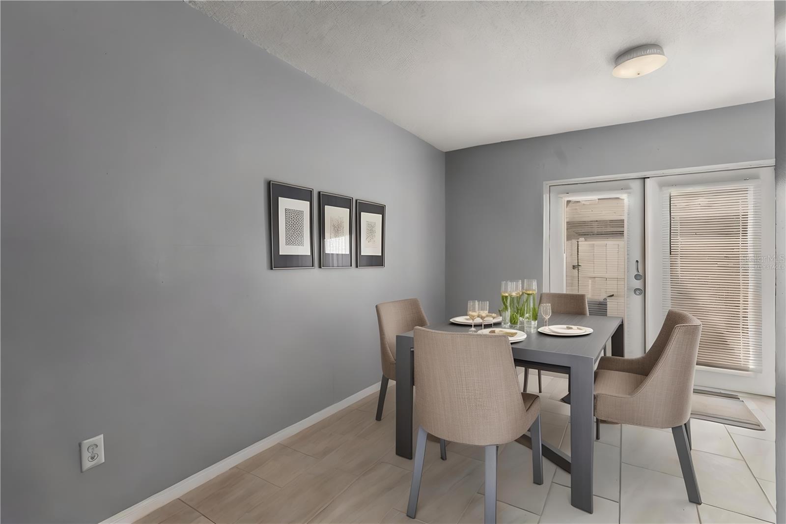 7606 WOODBRIDGE BLVD, TAMPA, FL, 33615