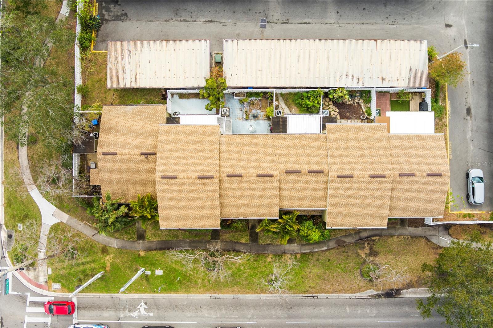 7606 WOODBRIDGE BLVD, TAMPA, FL, 33615