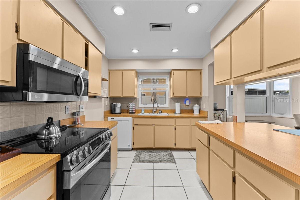 7745 DEER FOOT DR, NEW PORT RICHEY, FL, 34653