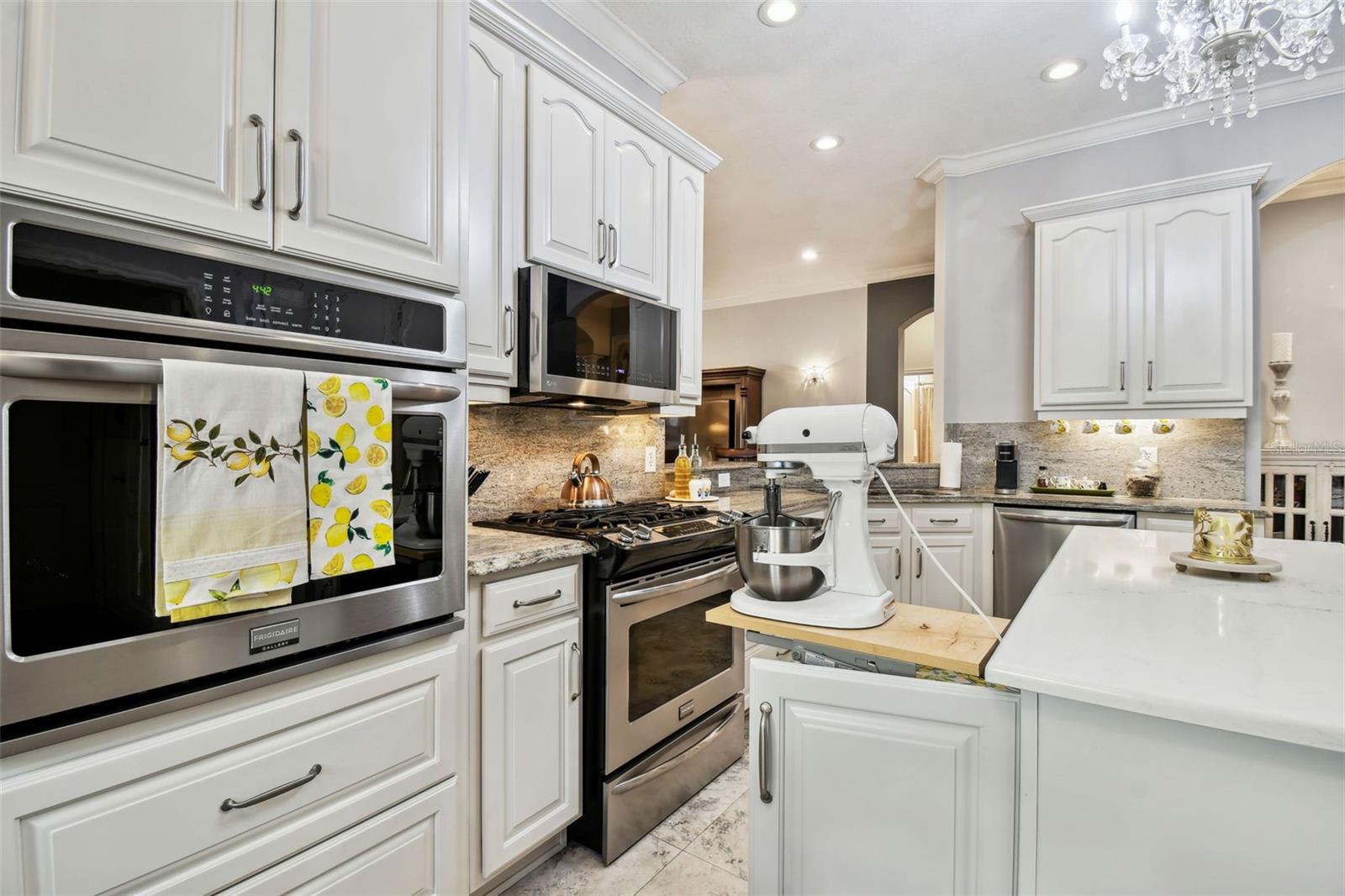 18206 PARASOL WAY, LUTZ, FL, 33558