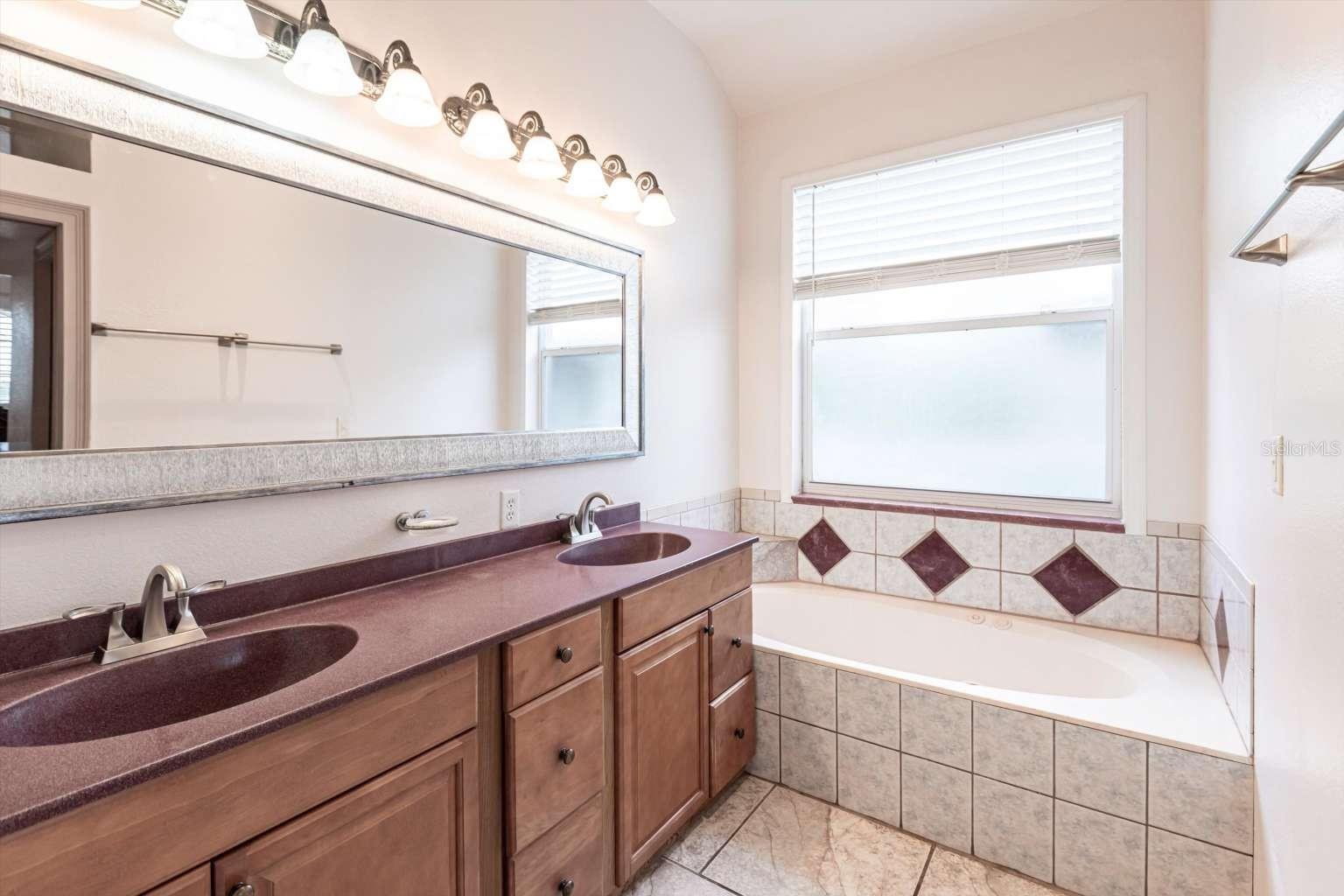 3391 KNOX TER, PORT CHARLOTTE, FL, 33948