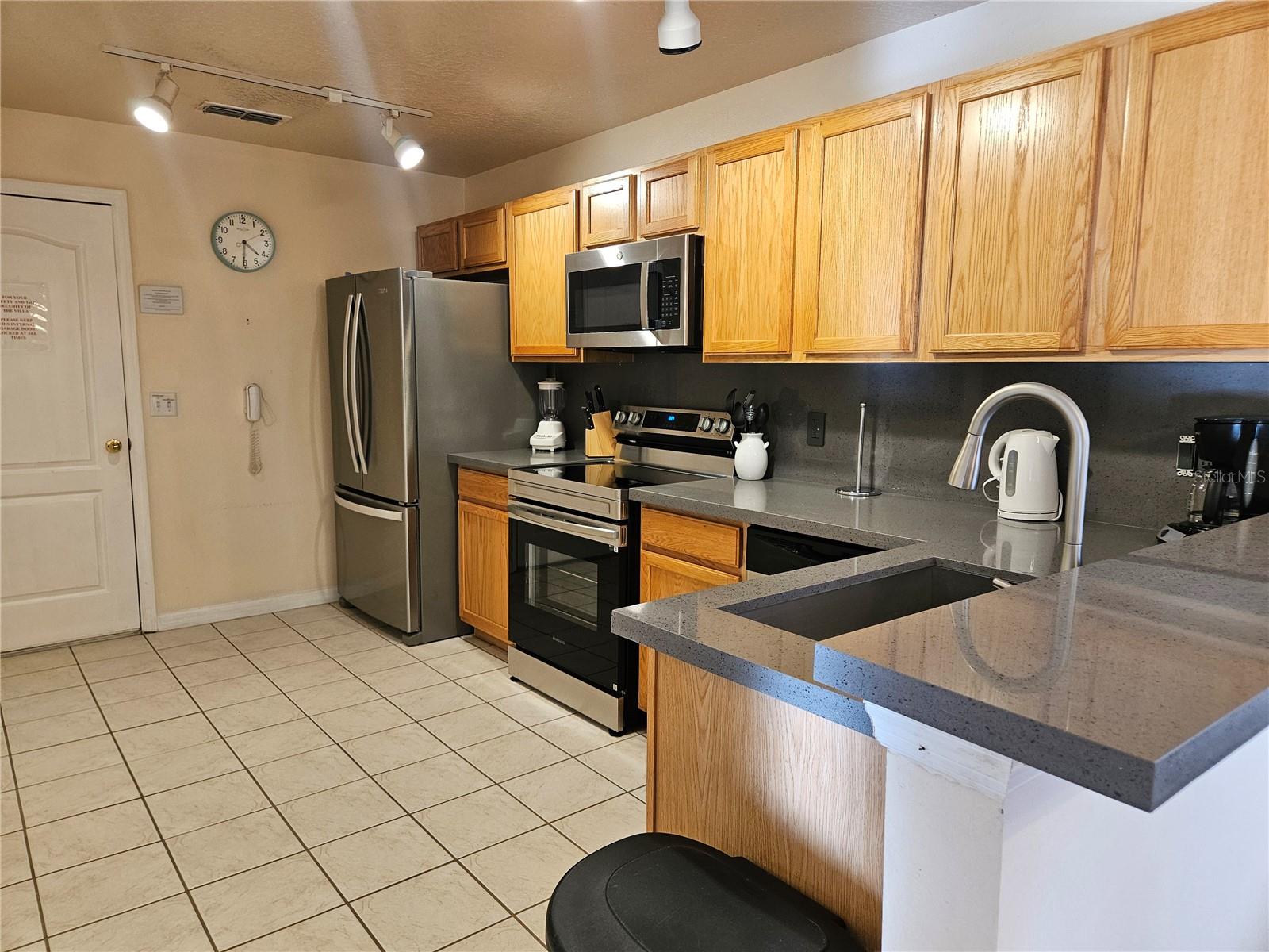 297 BLUE JAY WAY, DAVENPORT, FL, 33896