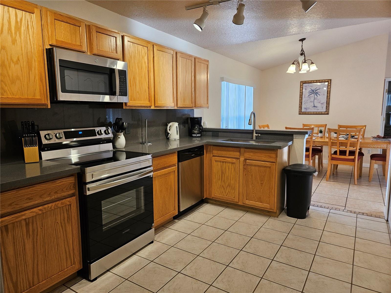 297 BLUE JAY WAY, DAVENPORT, FL, 33896