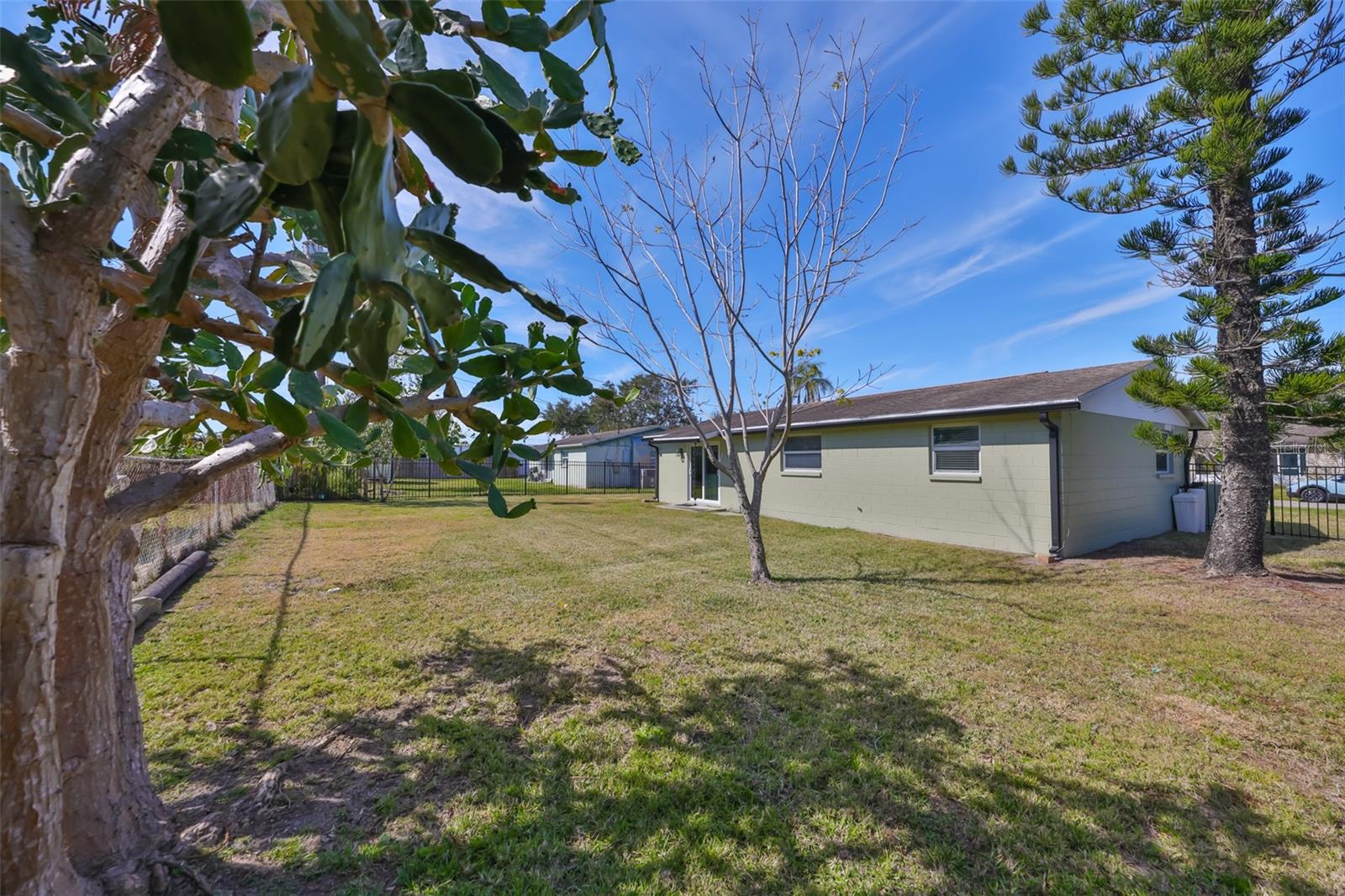 6025 FLORIDA CIR S, APOLLO BEACH, FL, 33572