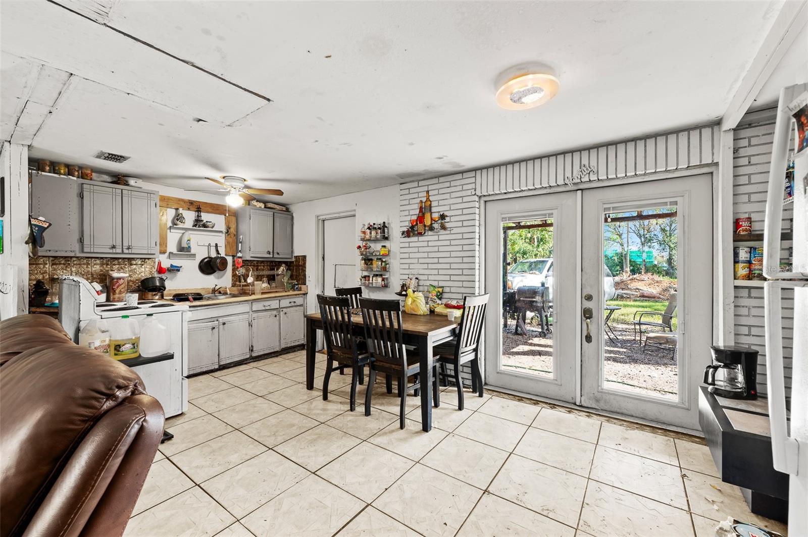 1108 S 82ND ST, TAMPA, FL, 33619