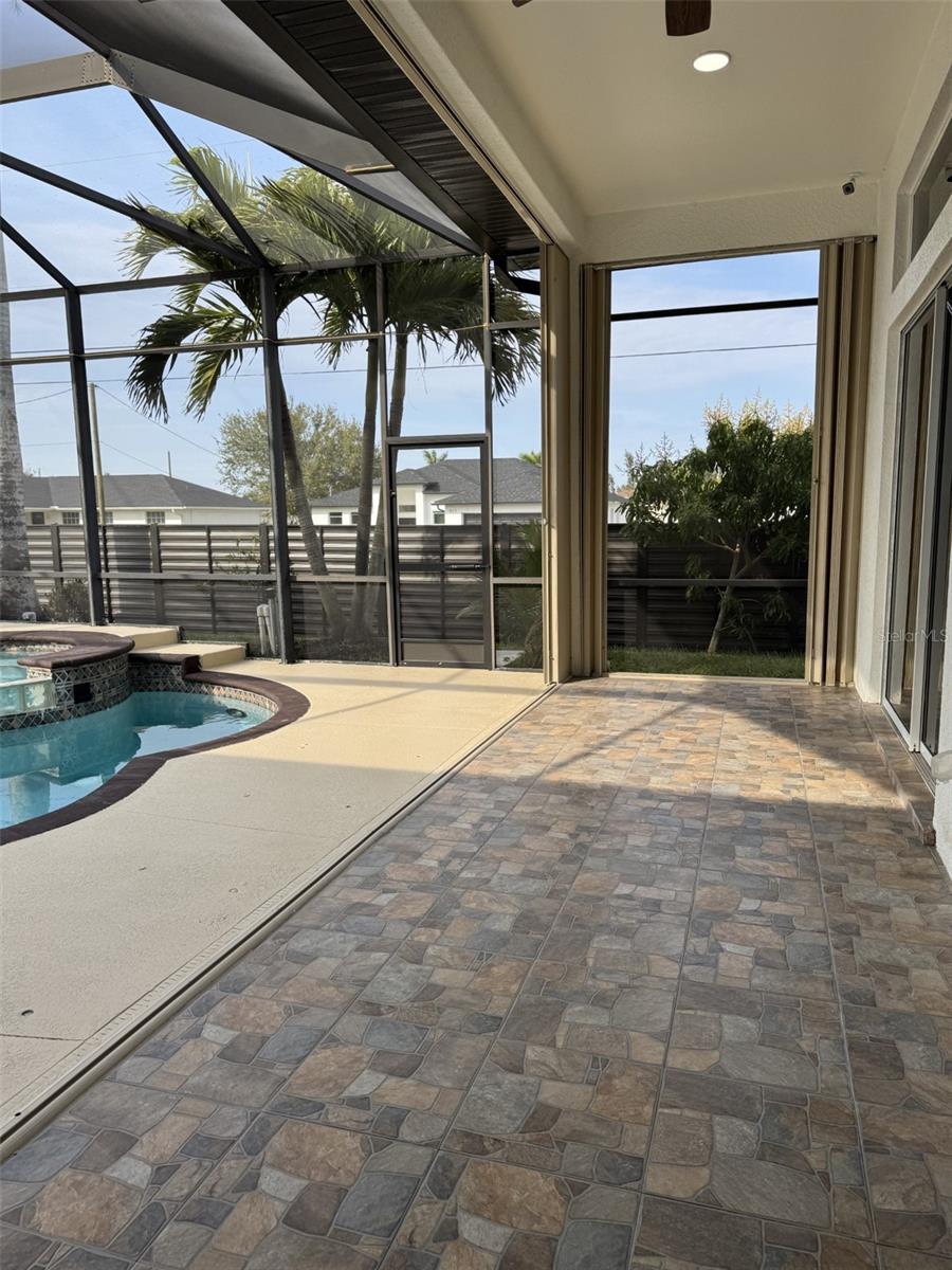 26 NW 8TH PLACE, CAPE CORAL, FL, 33993