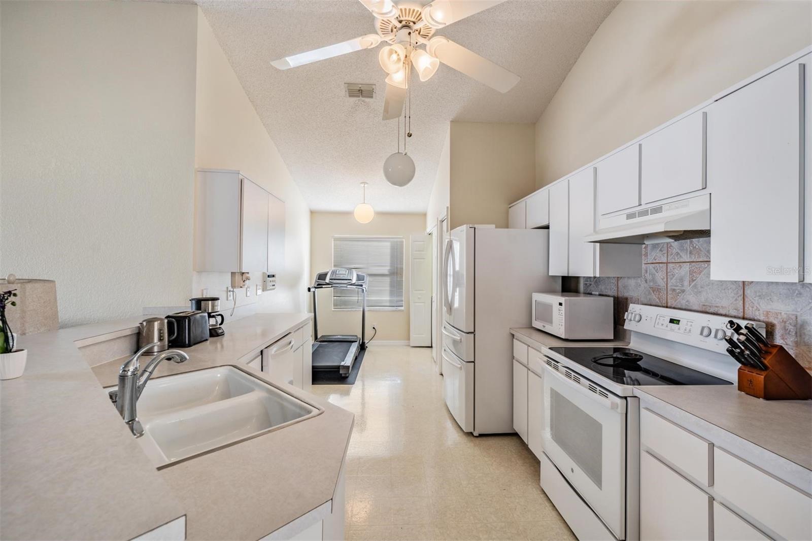 13910 PIMBERTON DR, HUDSON, FL, 34669