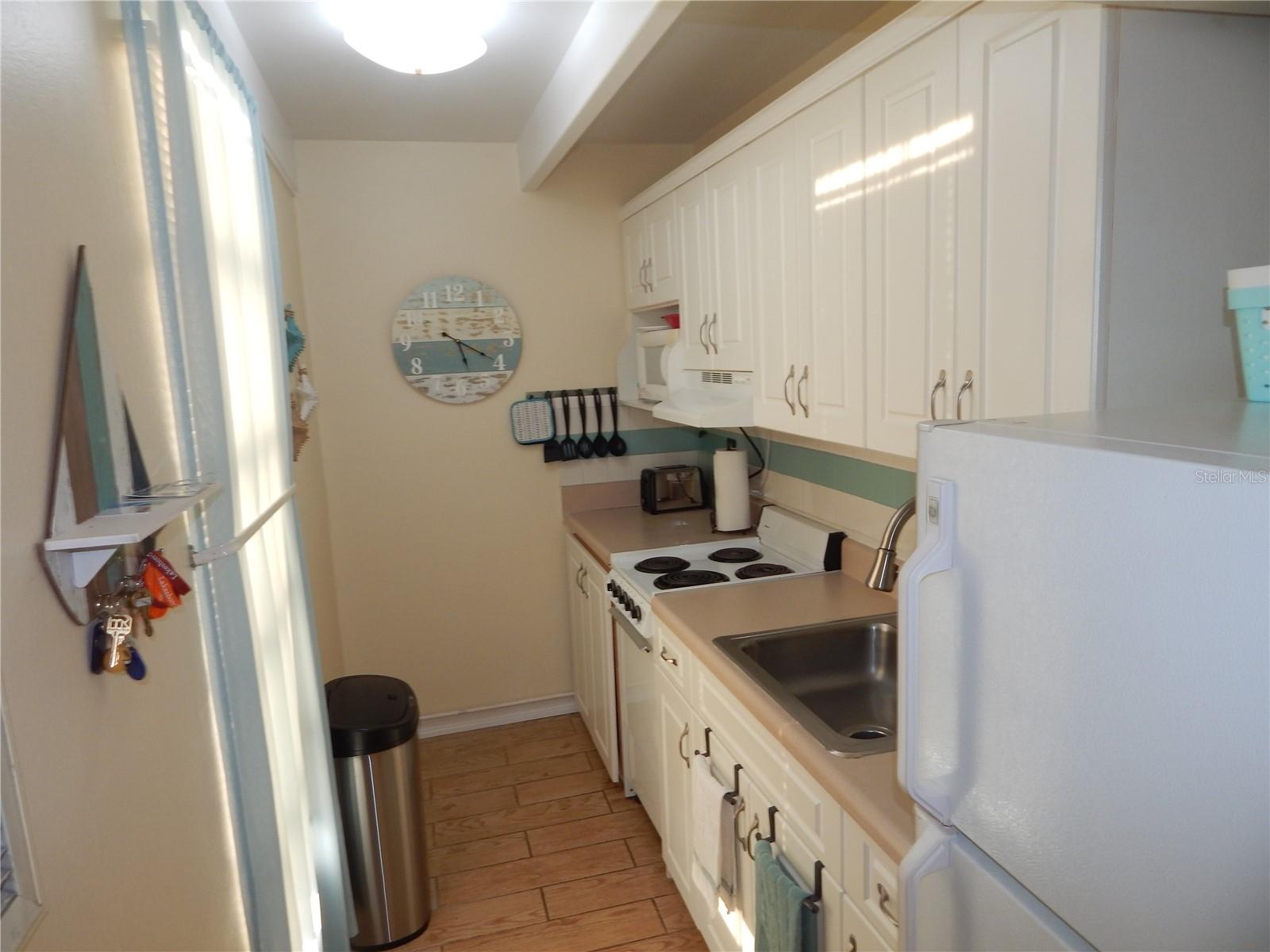 105 CLUB CIR, LAKE WALES, FL, 33854