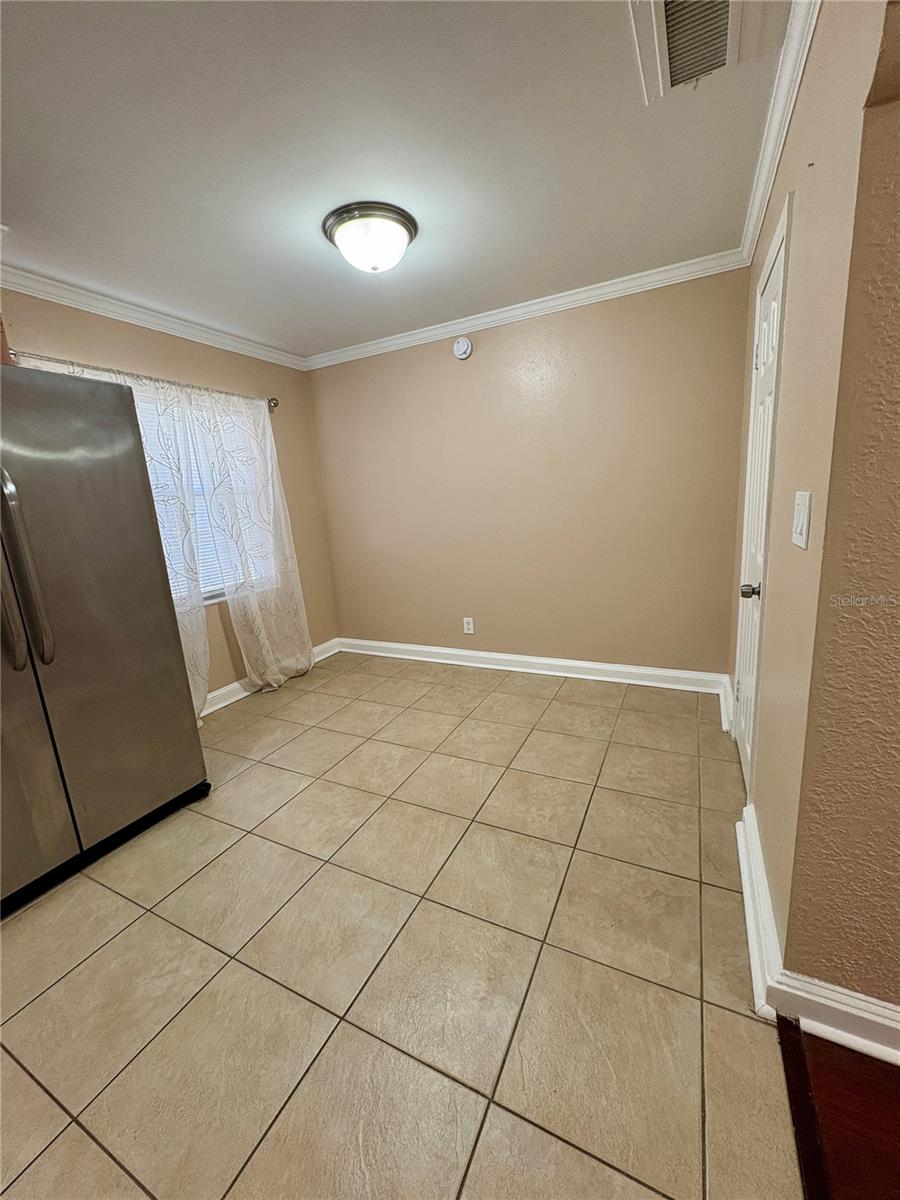 1909 N MACDILL AVE, TAMPA, FL, 33607