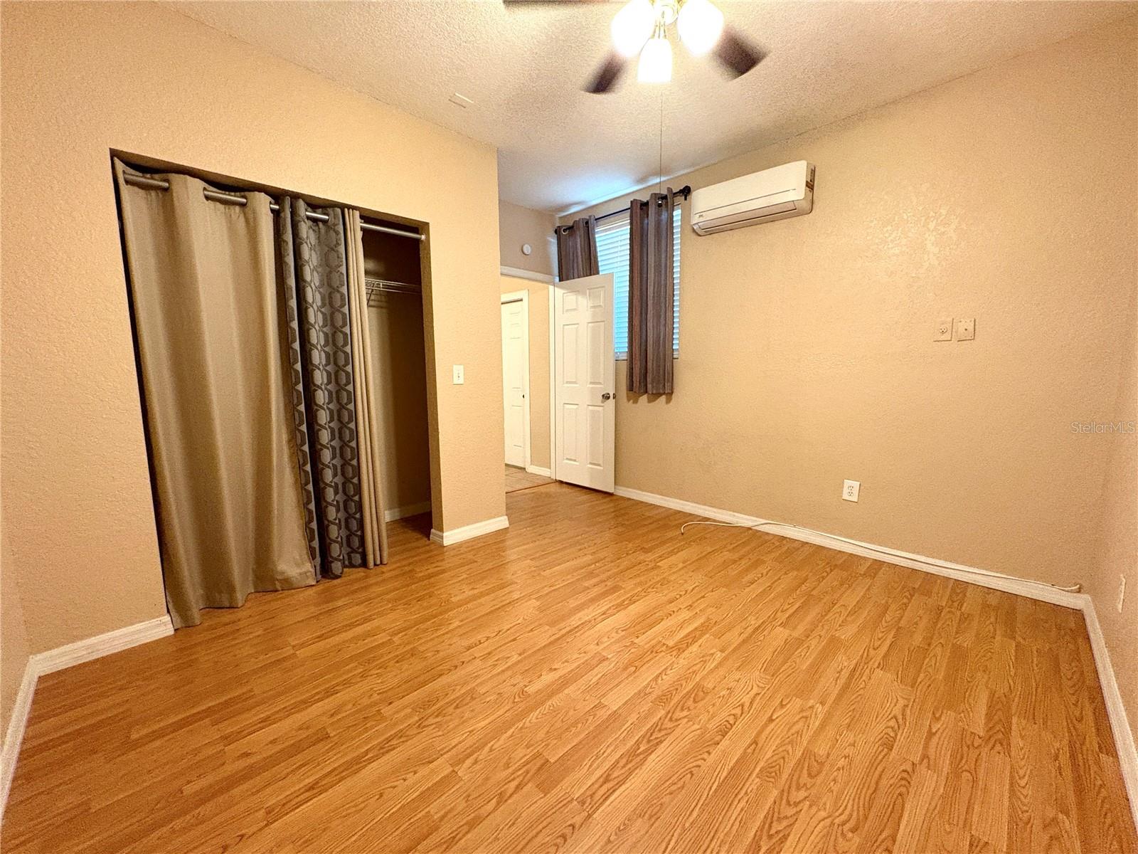 1909 N MACDILL AVE, TAMPA, FL, 33607