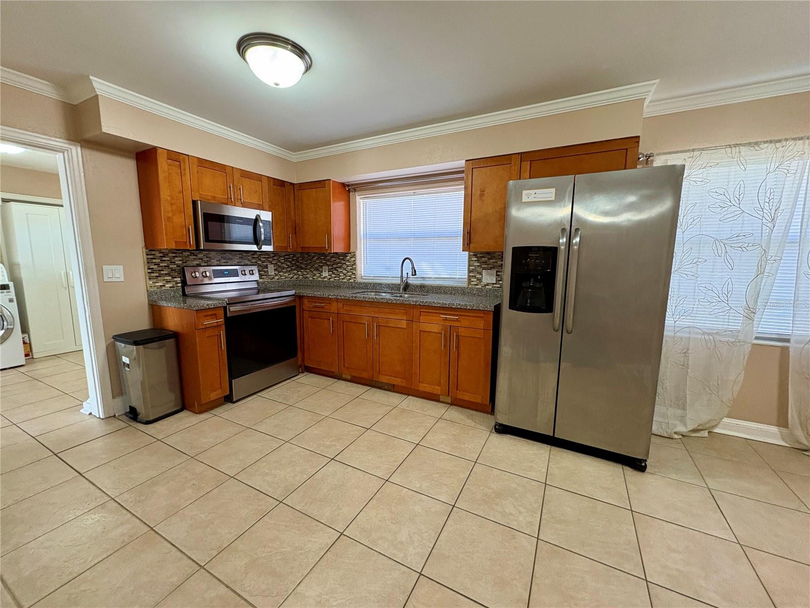 1909 N MACDILL AVE, TAMPA, FL, 33607