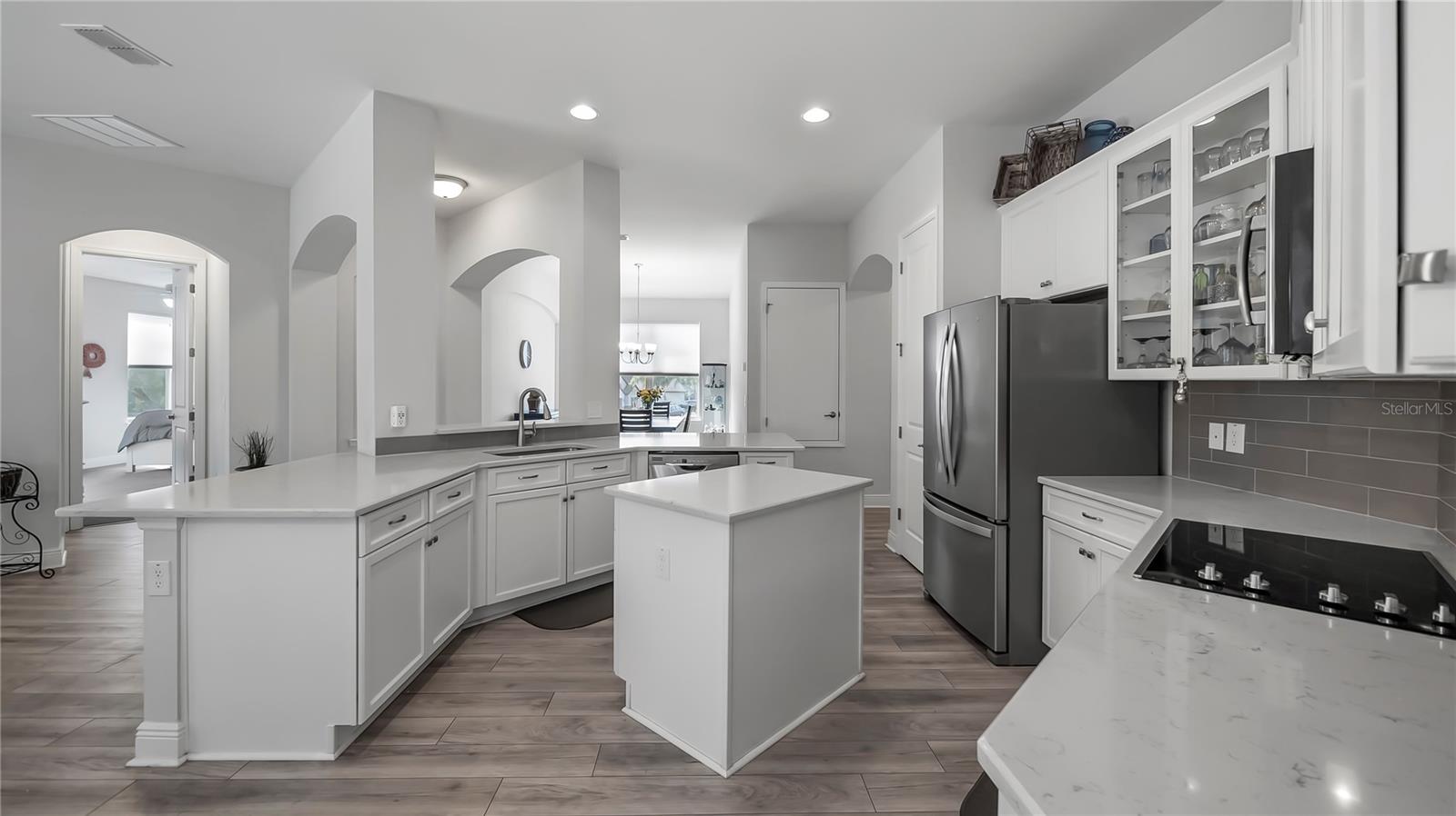 24414 WOODHILL CT, SORRENTO, FL, 32776