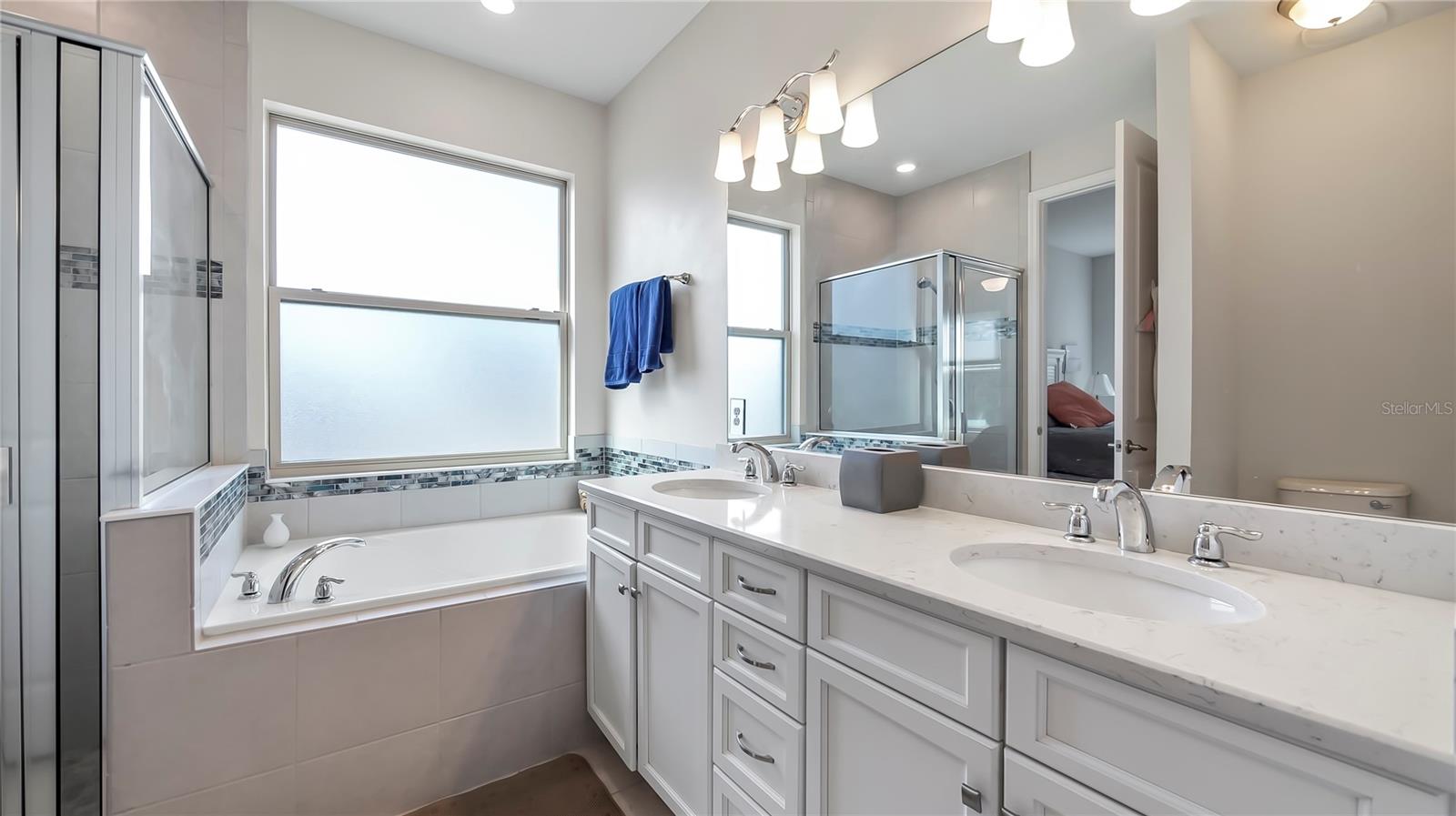 24414 WOODHILL CT, SORRENTO, FL, 32776