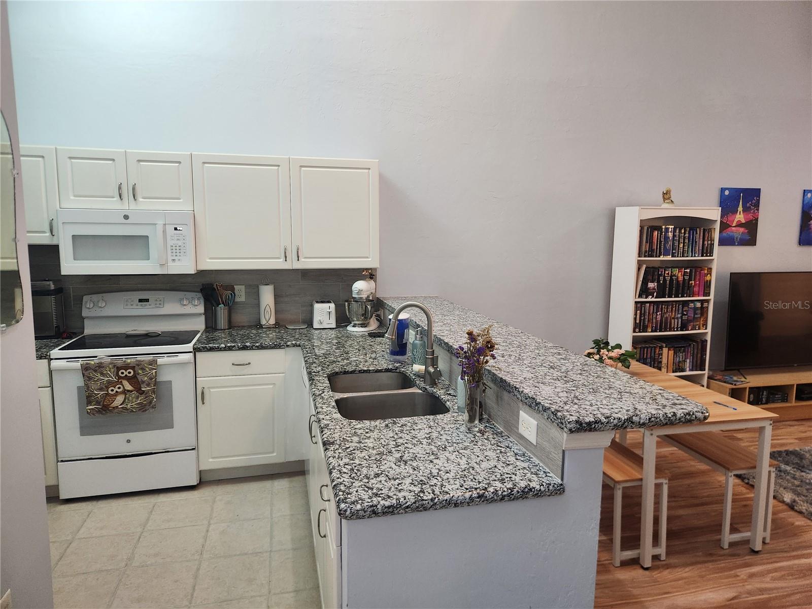 13200 W NEWBERRY RD #V121, NEWBERRY, FL, 32669