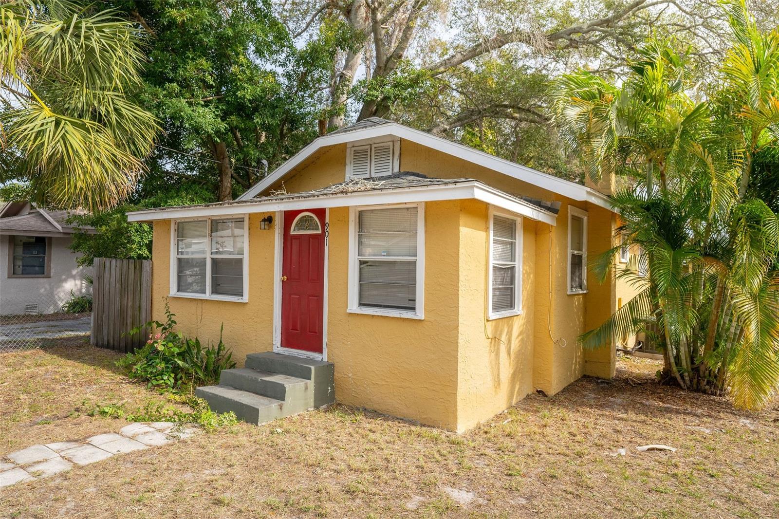 901 VINE AVE, CLEARWATER, FL, 33755