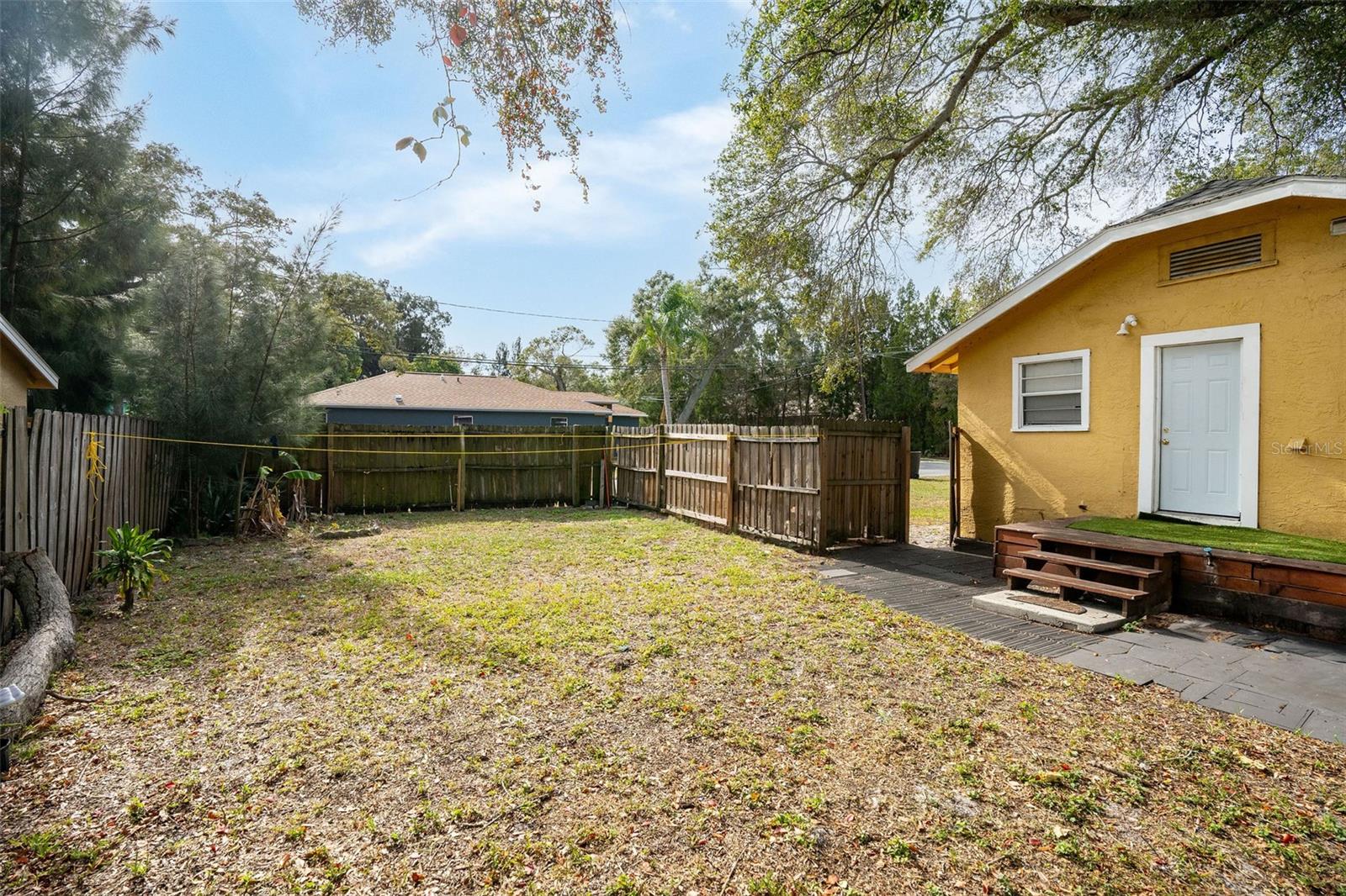 901 VINE AVE, CLEARWATER, FL, 33755