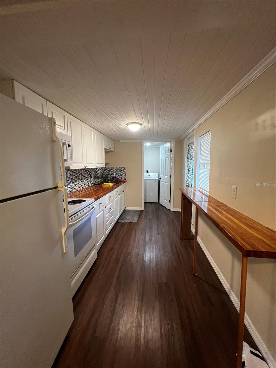 901 VINE AVE, CLEARWATER, FL, 33755