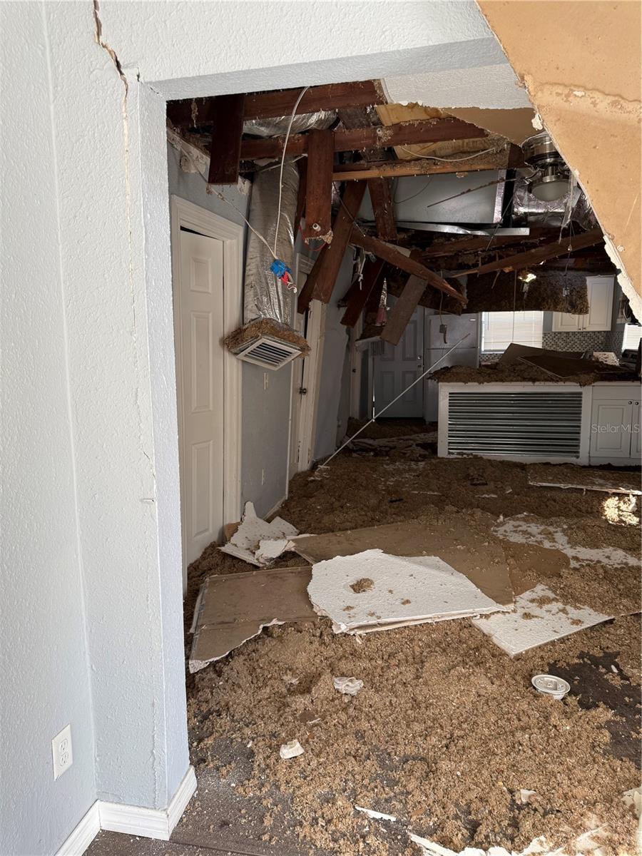 901 VINE AVE, CLEARWATER, FL, 33755