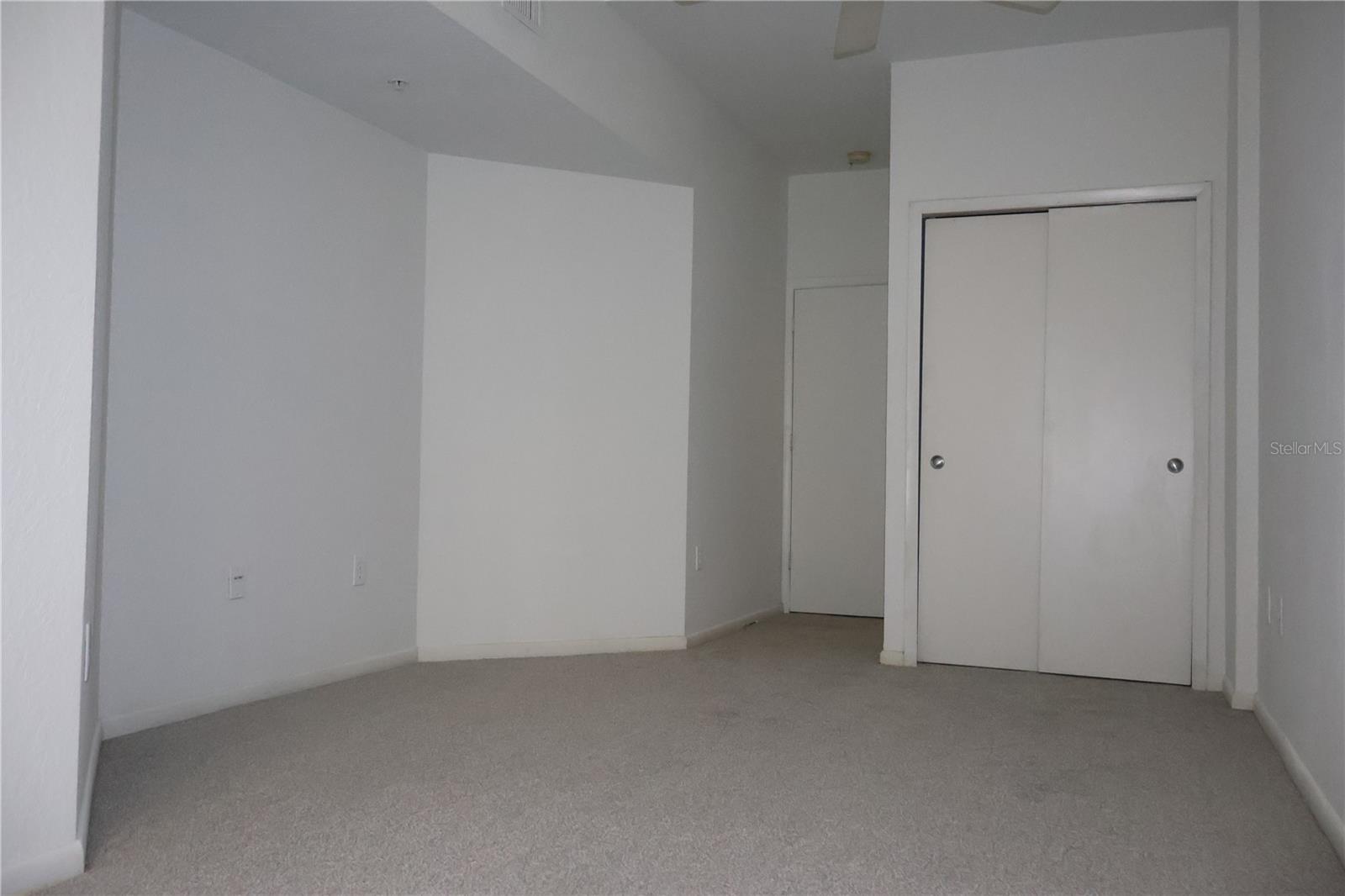 2402 W AZEELE ST #410, TAMPA, FL, 33609