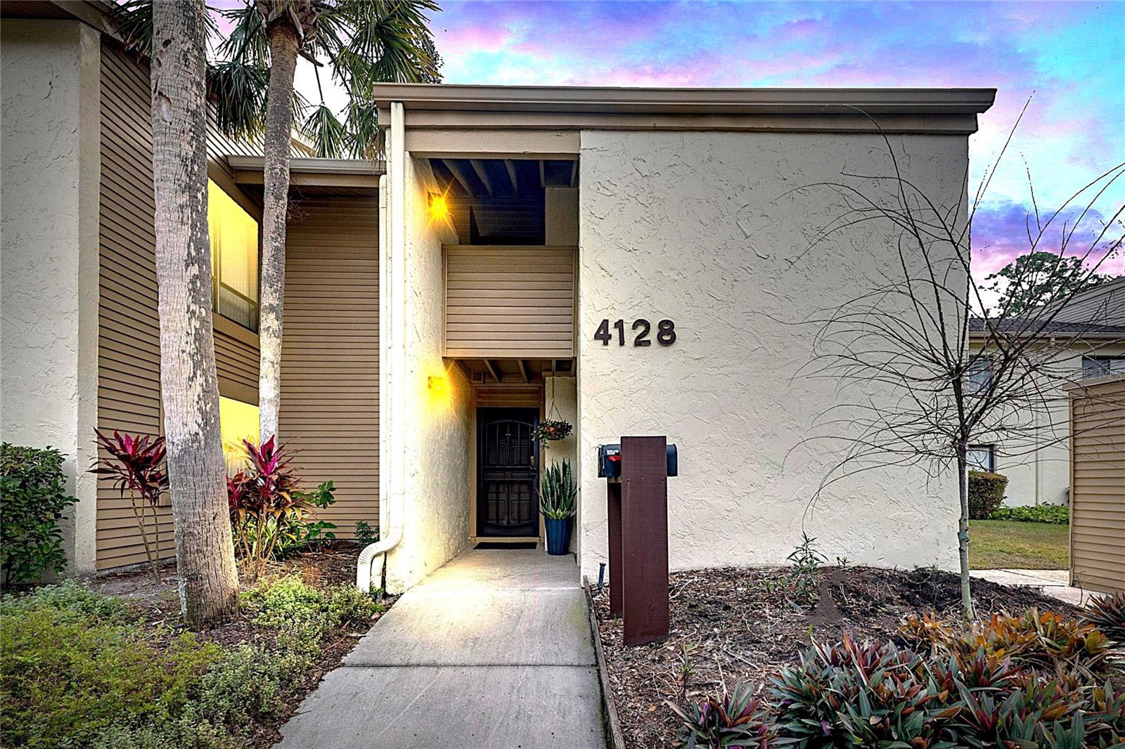 4128 PINELAKE LN #101, TAMPA, FL, 33618