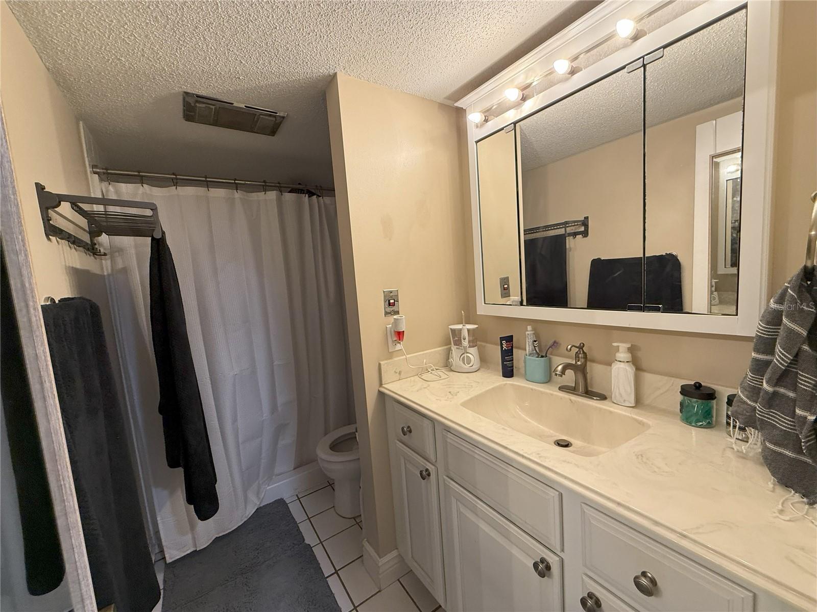 TB8344257 Property Photo