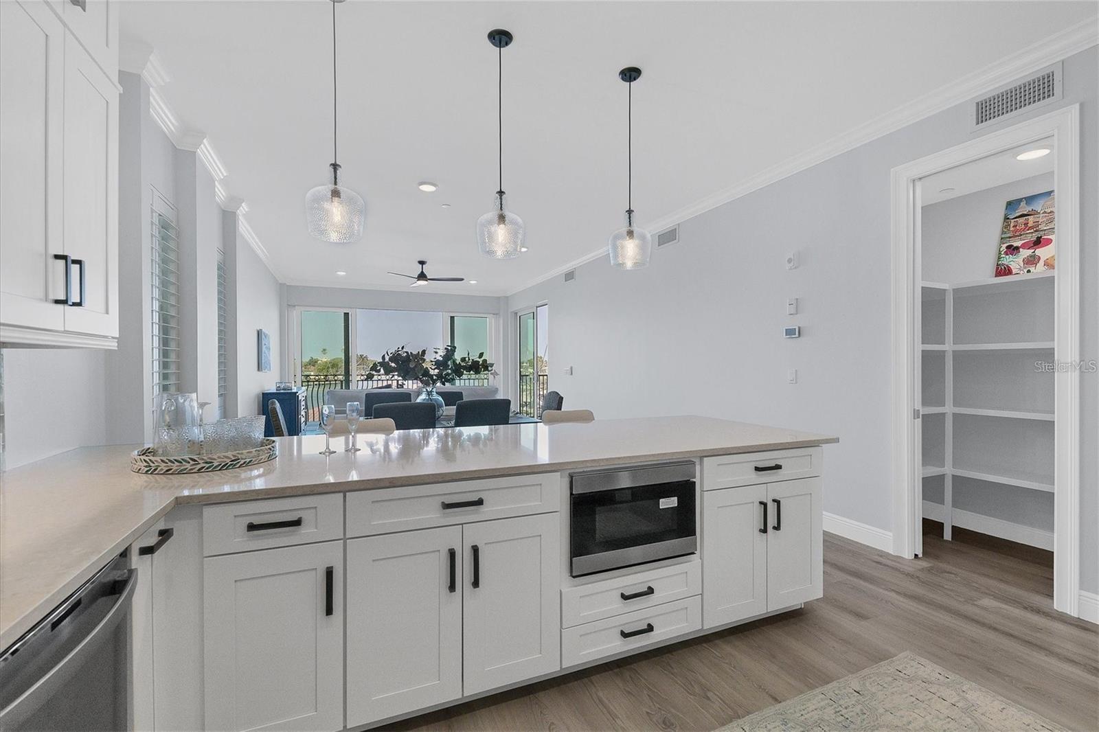 503 N TAMIAMI TRL #301, VENICE, FL, 34285