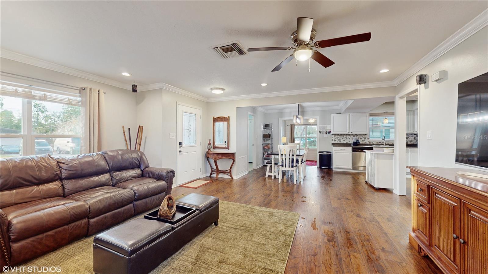 35428 CRESCENT DR, FRUITLAND PARK, FL, 34731