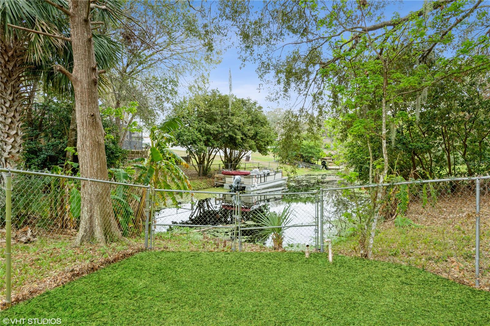 35428 CRESCENT DR, FRUITLAND PARK, FL, 34731