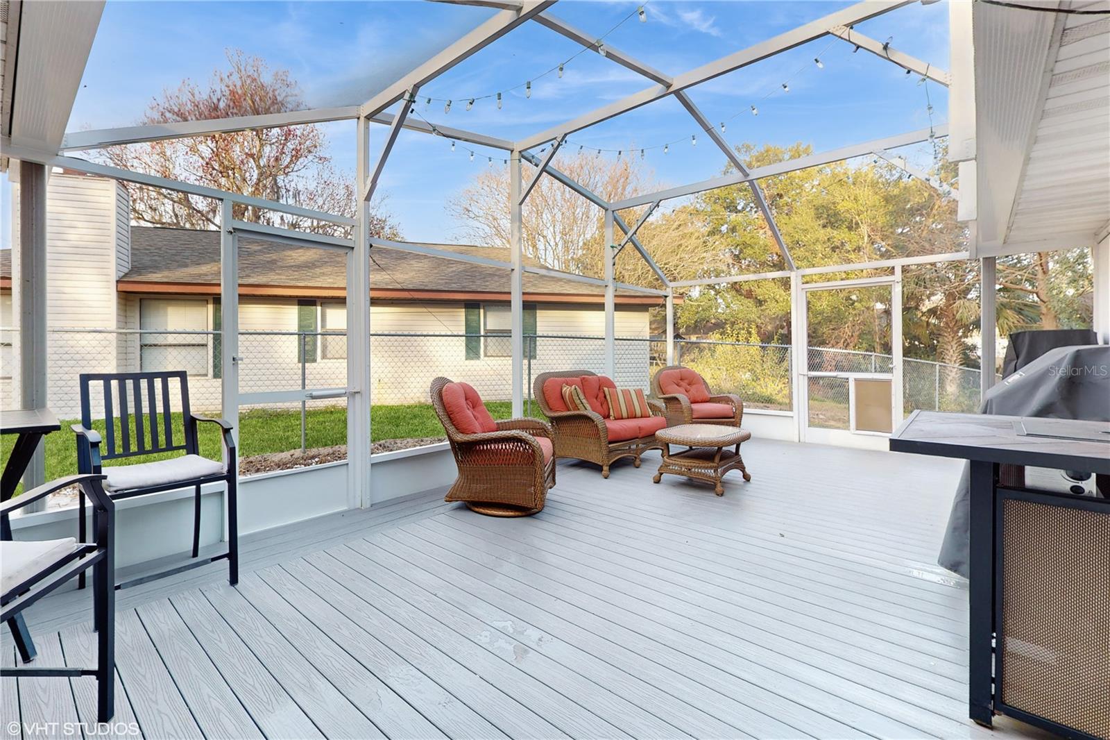35428 CRESCENT DR, FRUITLAND PARK, FL, 34731